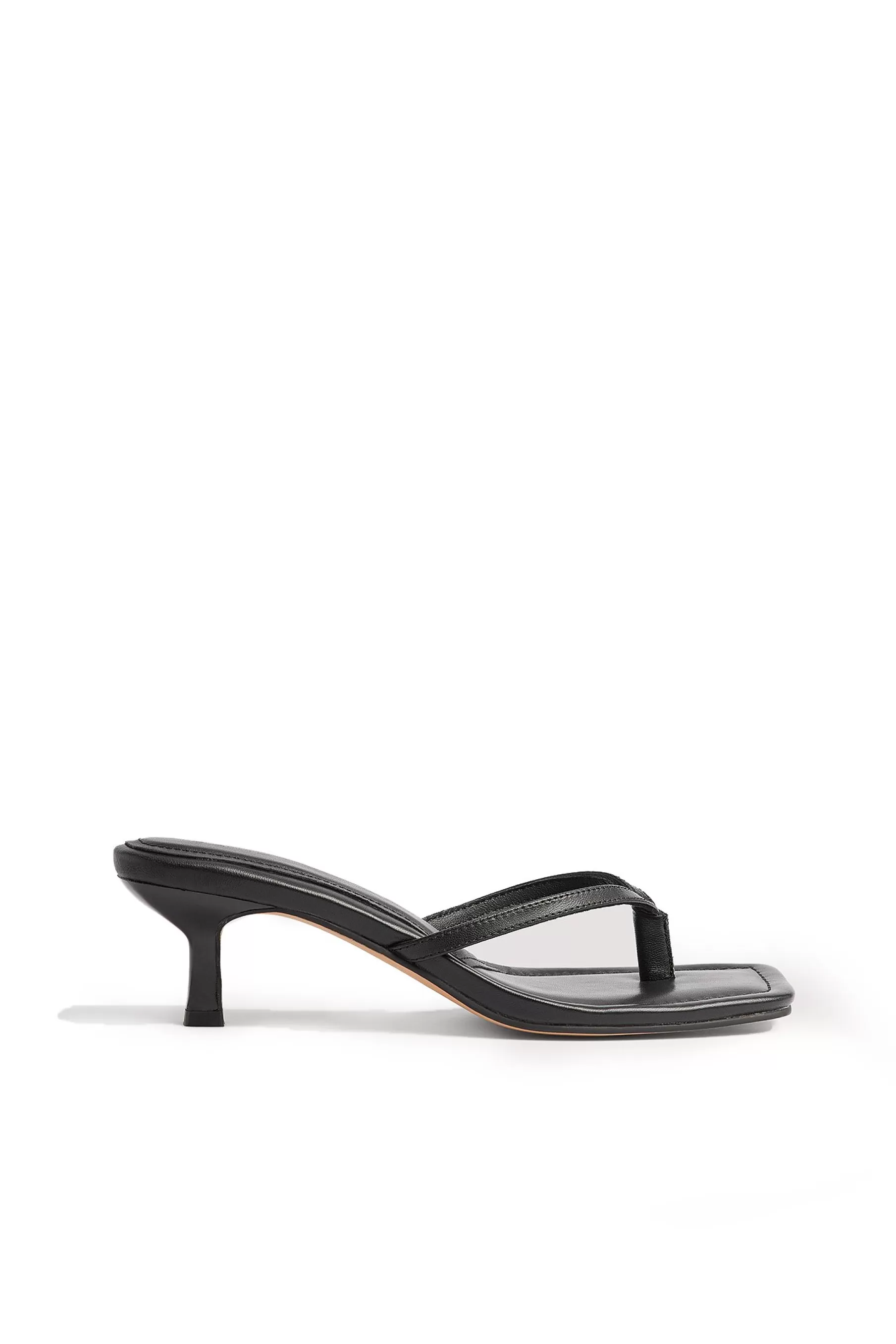 NA-KD Leather Thong Strap Sandals Black