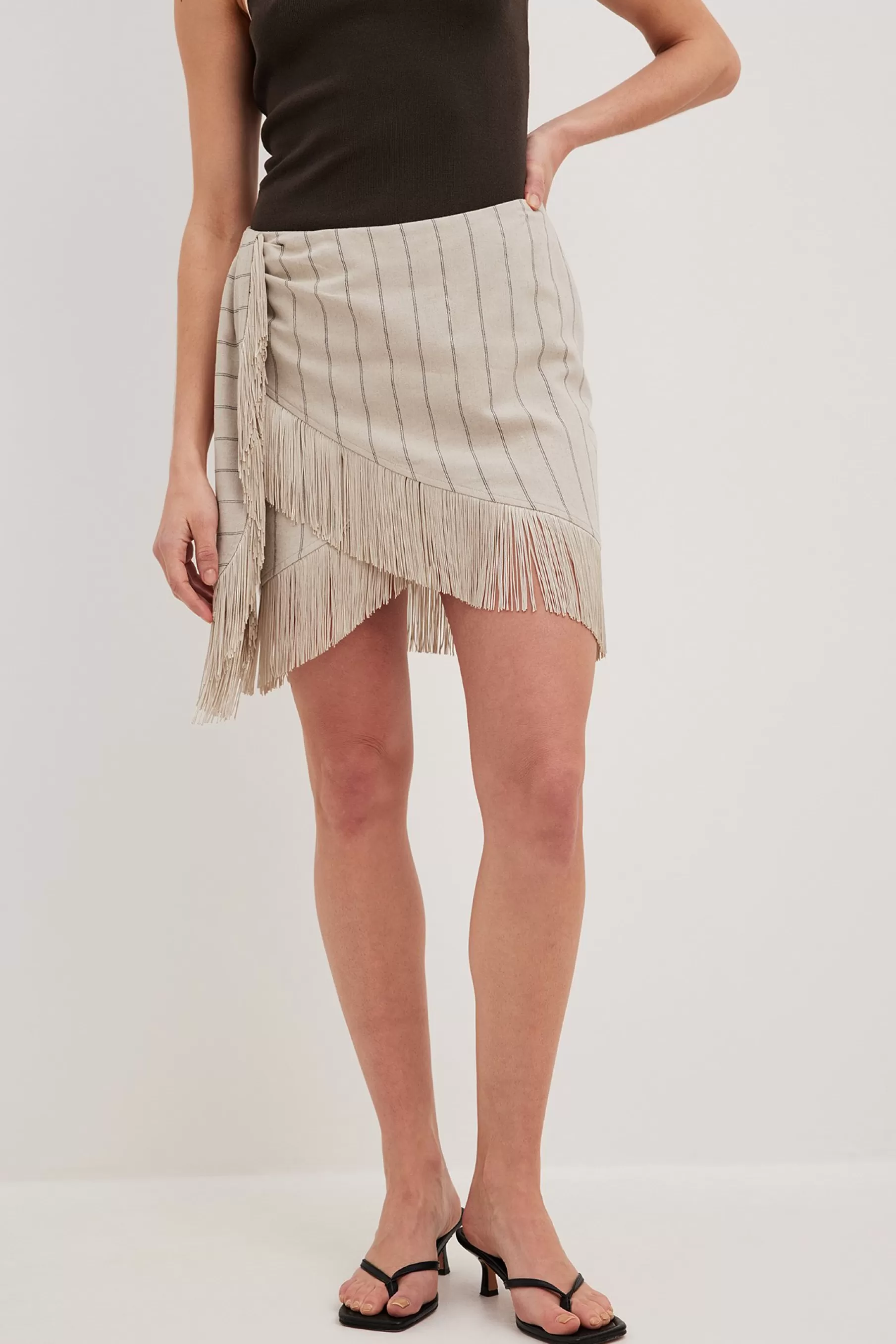 NA-KD Linen Blend Fringe Skirt Beige