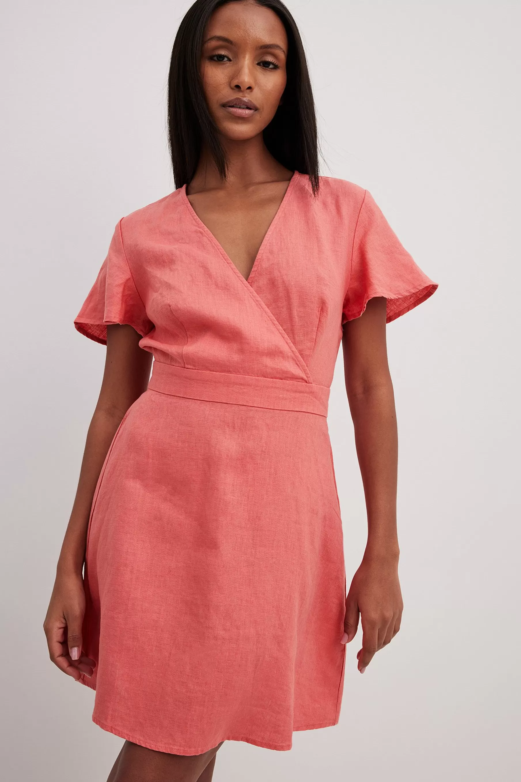 NA-KD Linen Flowy Tie Back Mini Dress Pink