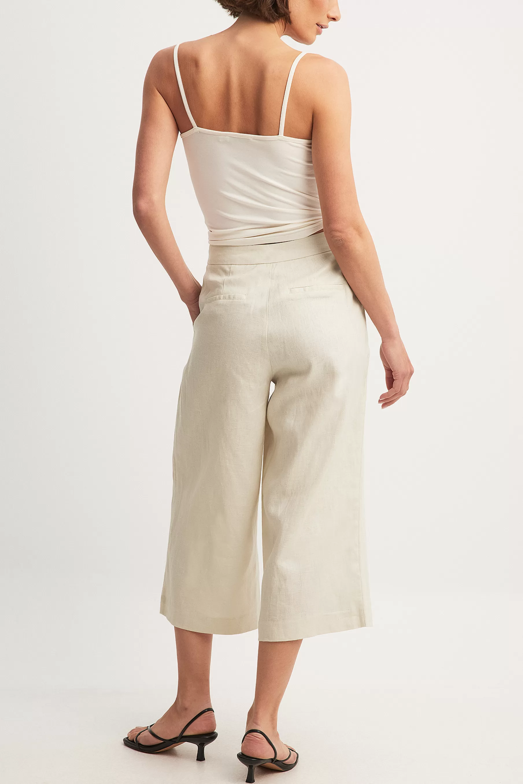 NA-KD Linen Wide High Waist Culottes Beige