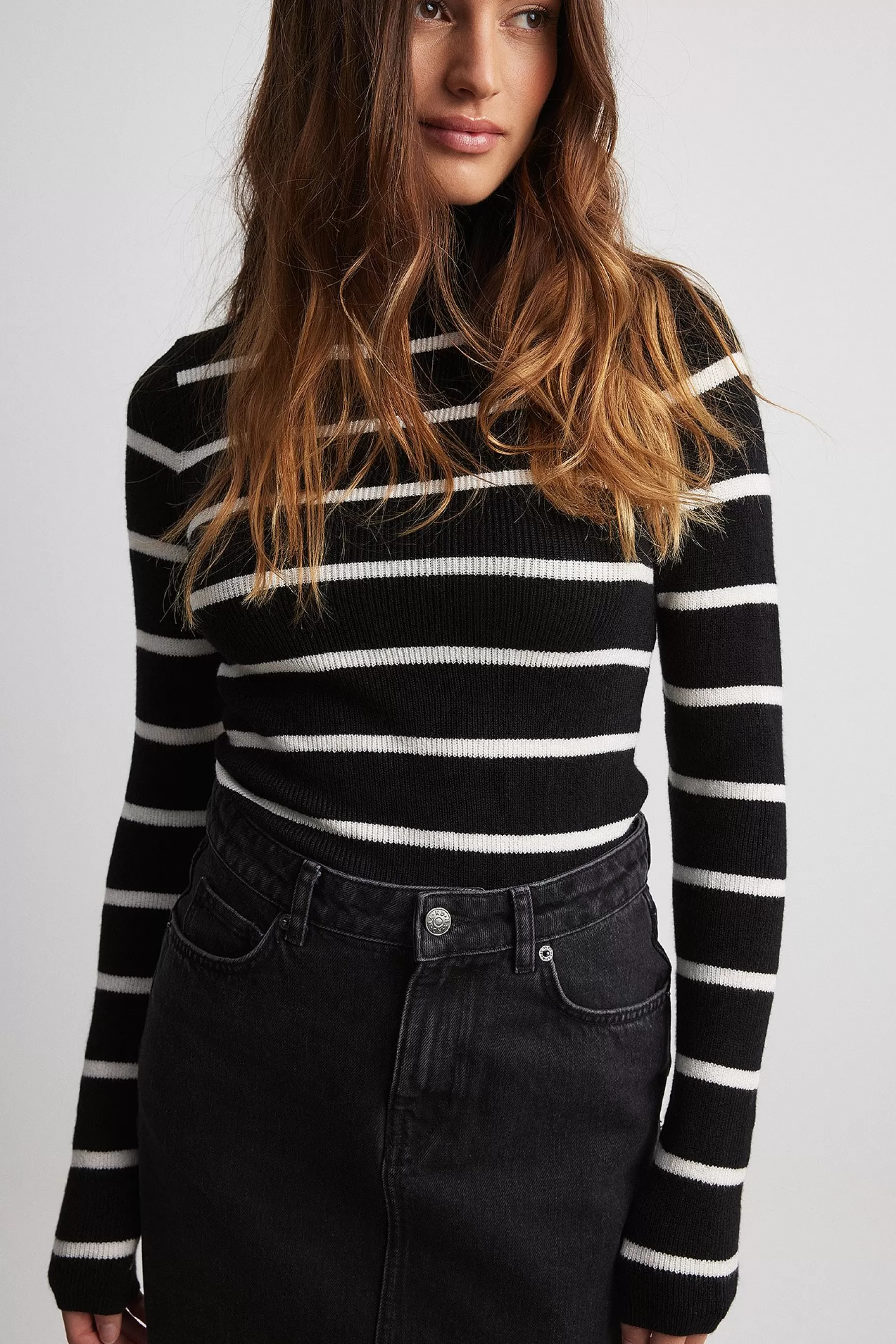 NA-KD Long Sleeve Turtleneck Ribbed Knitted Top Stripe