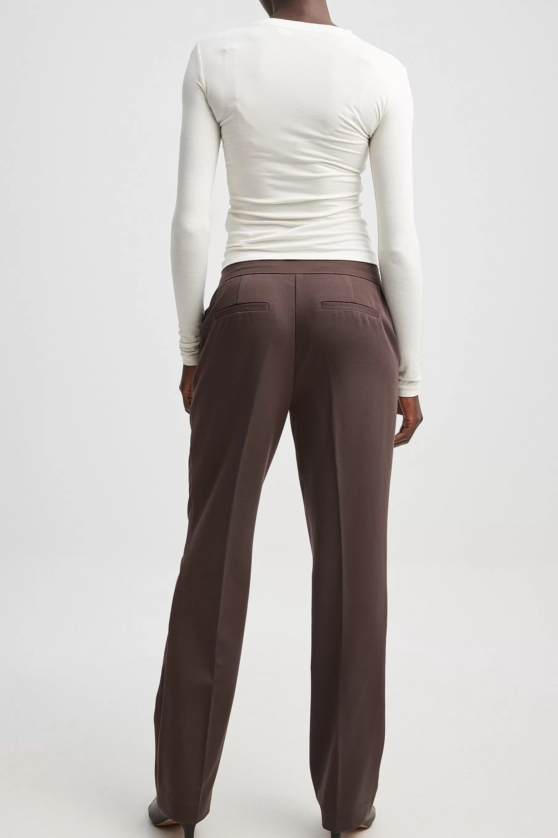 NA-KD Low Waist Suit Pants Brown