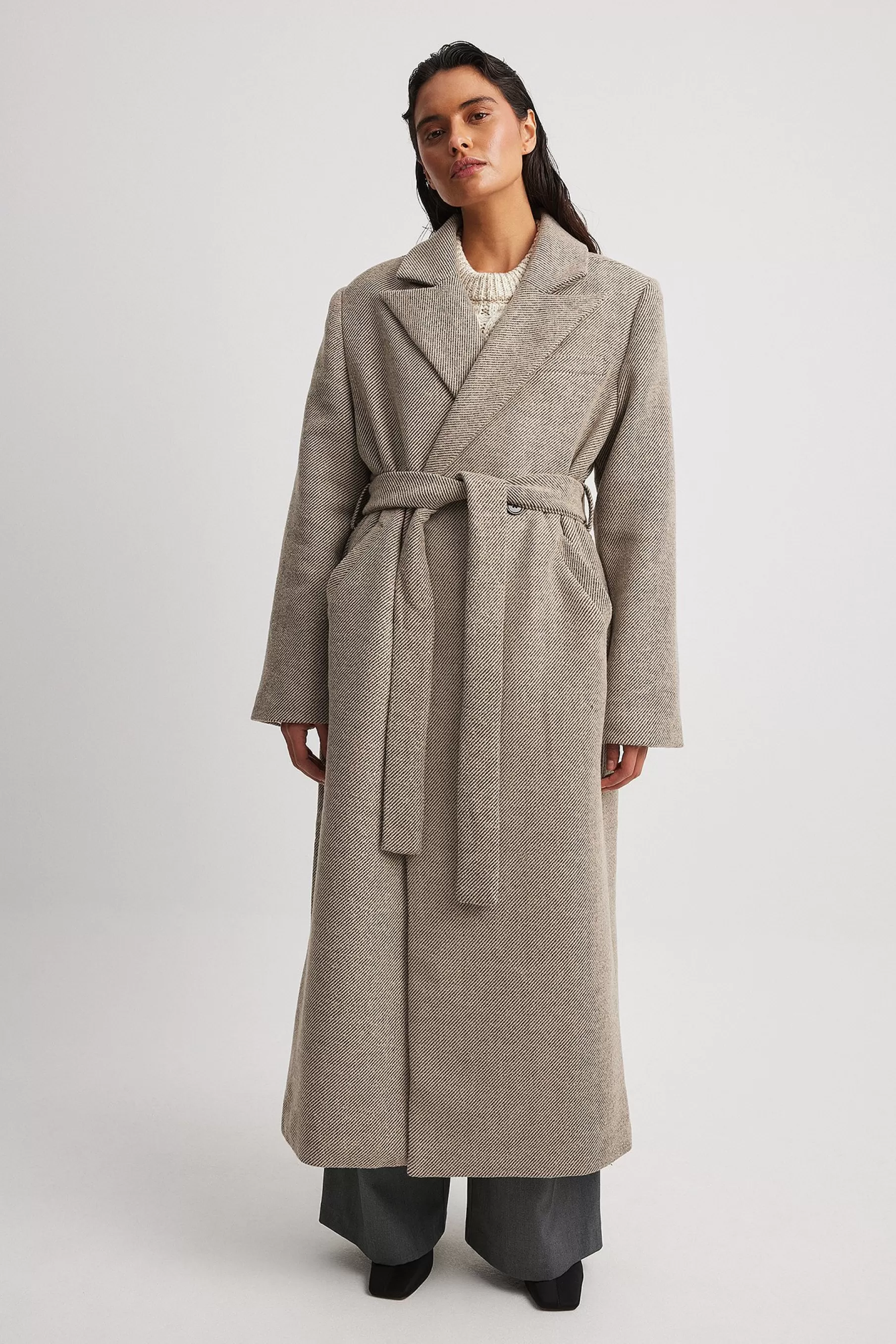 NA-KD Marked Shoulder Belted Maxi Coat Beige