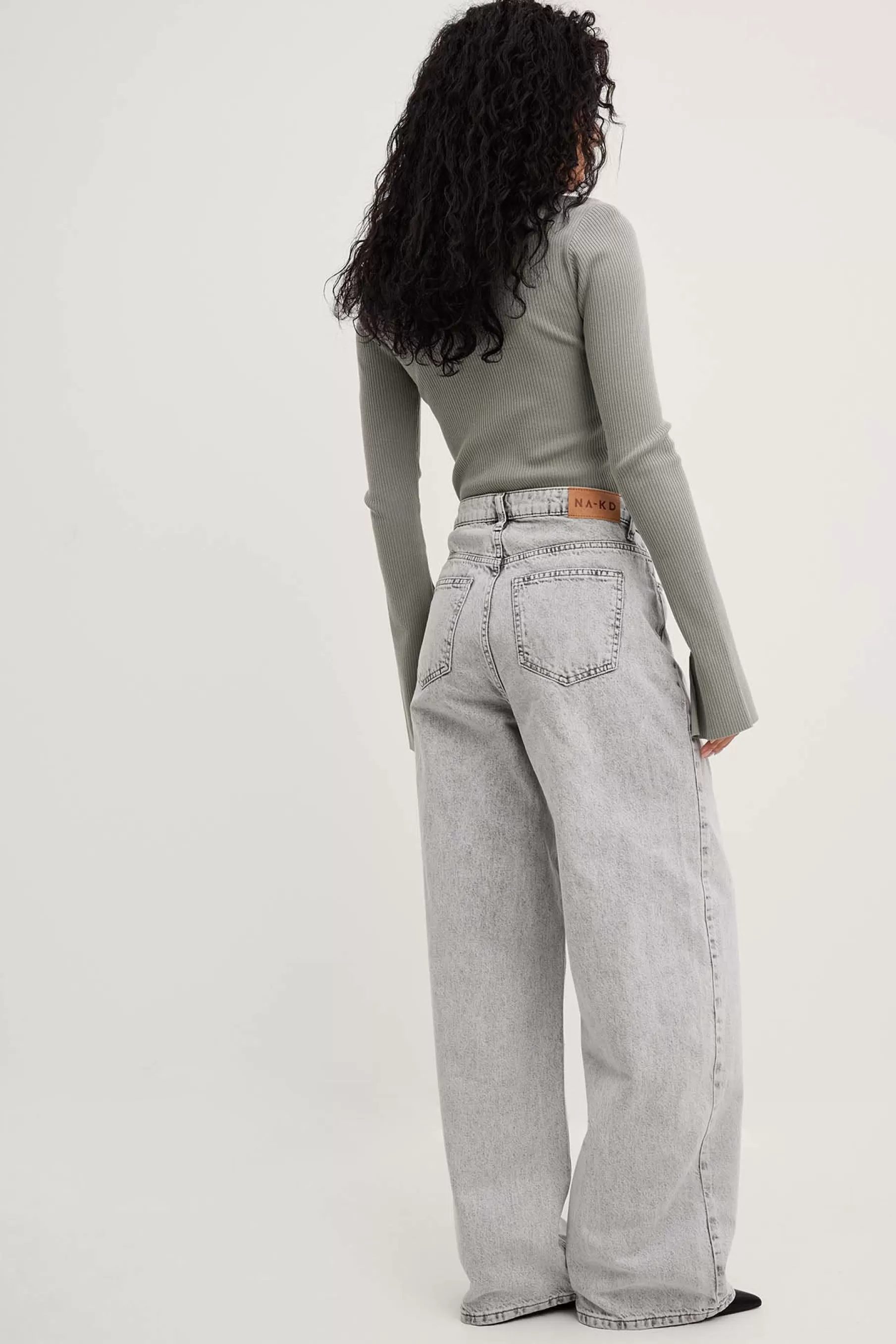 NA-KD Mid Waist Loose Long Jeans Grey