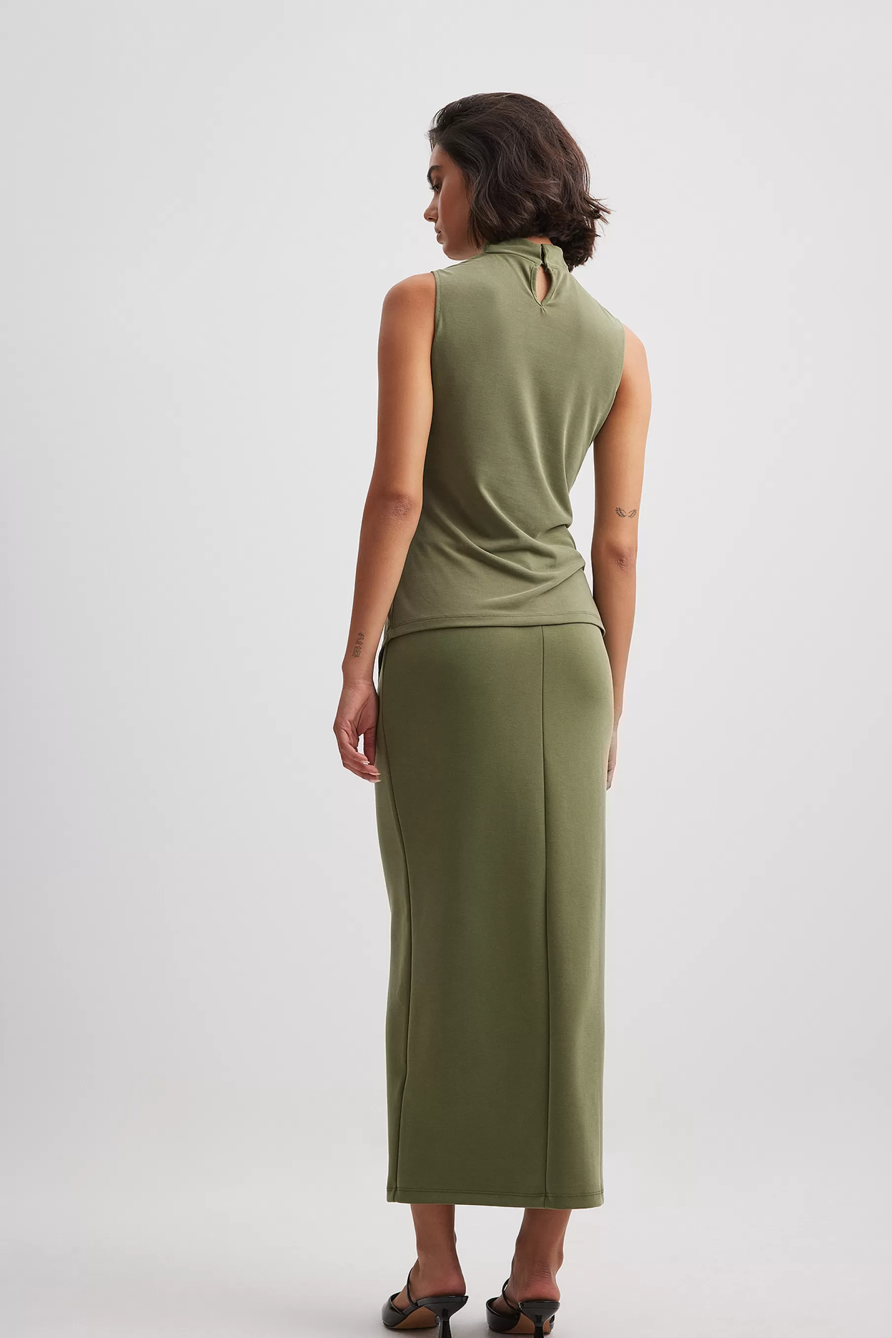 NA-KD Modal High Neck Side Slit Top Green