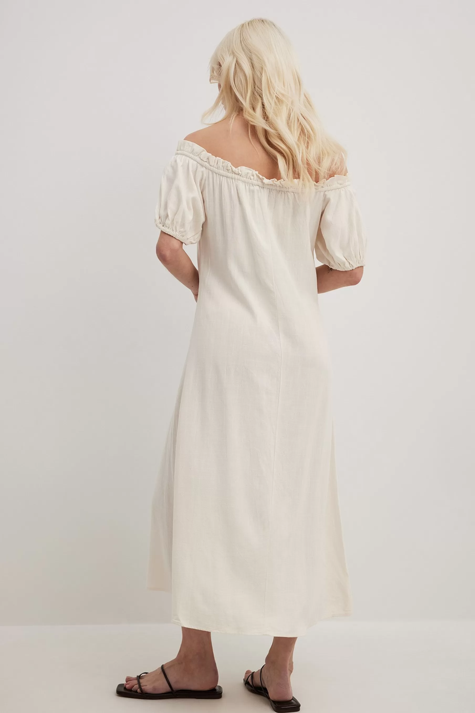 NA-KD Off Shoulder Flowy Midi Dress Offwhite