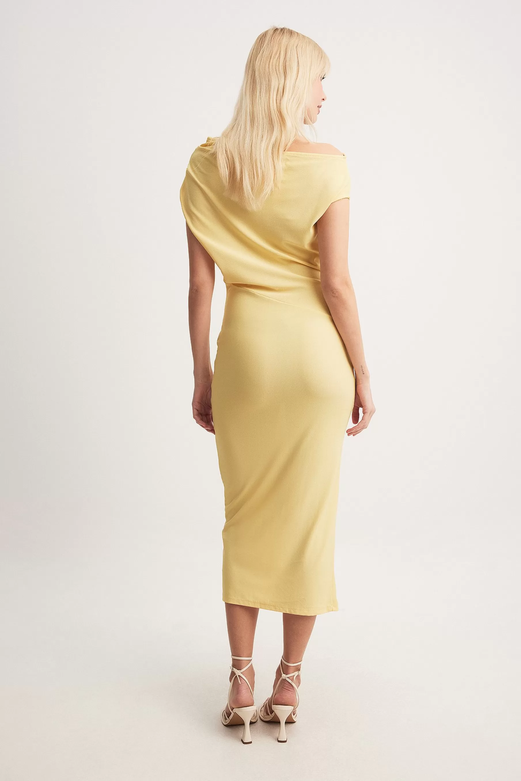 NA-KD Off Shoulder Jersey Dress Yellow