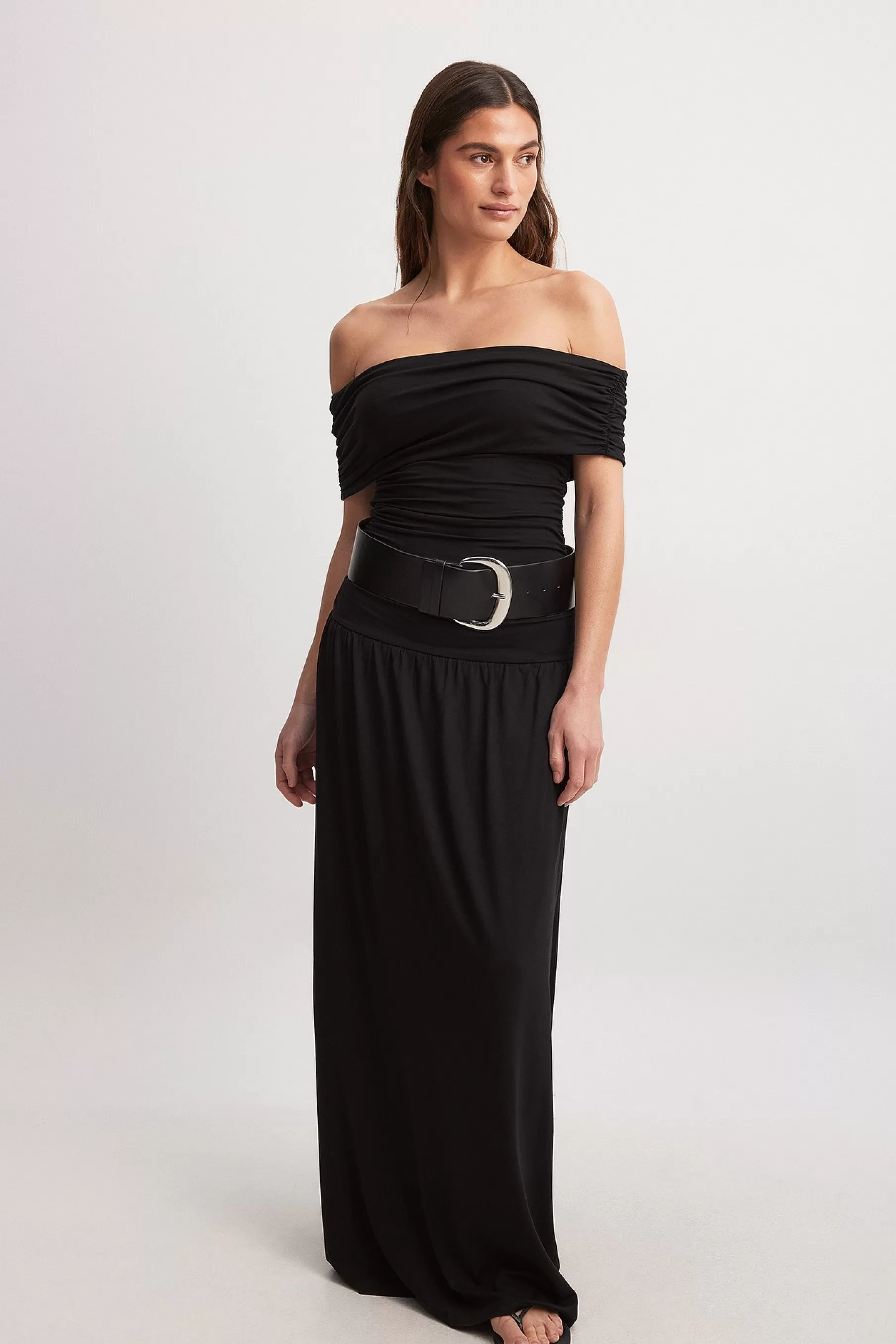 NA-KD Off Shoulder Low Waist Maxi Dress Black