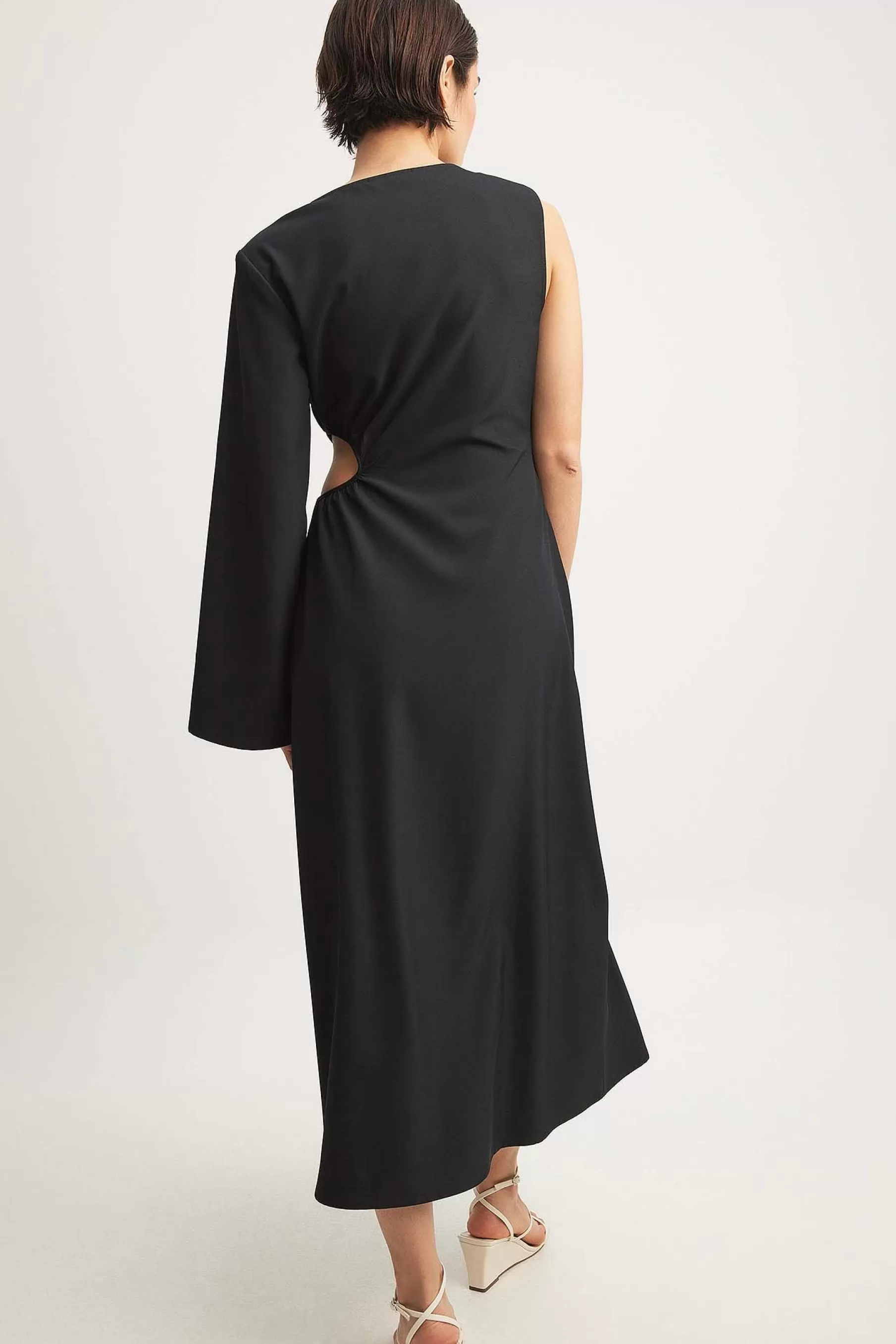 NA-KD One Sleeve Cut Out Midi Dress Black