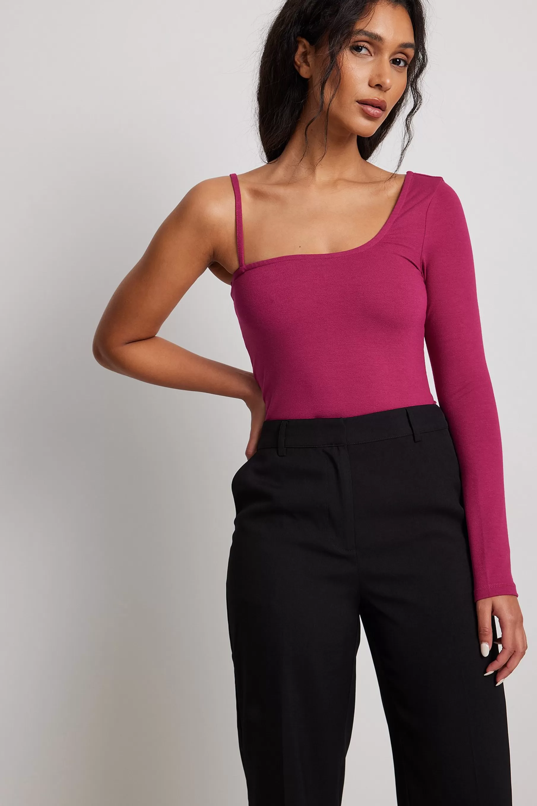 NA-KD One Sleeve Shoulder Strap Top Pink