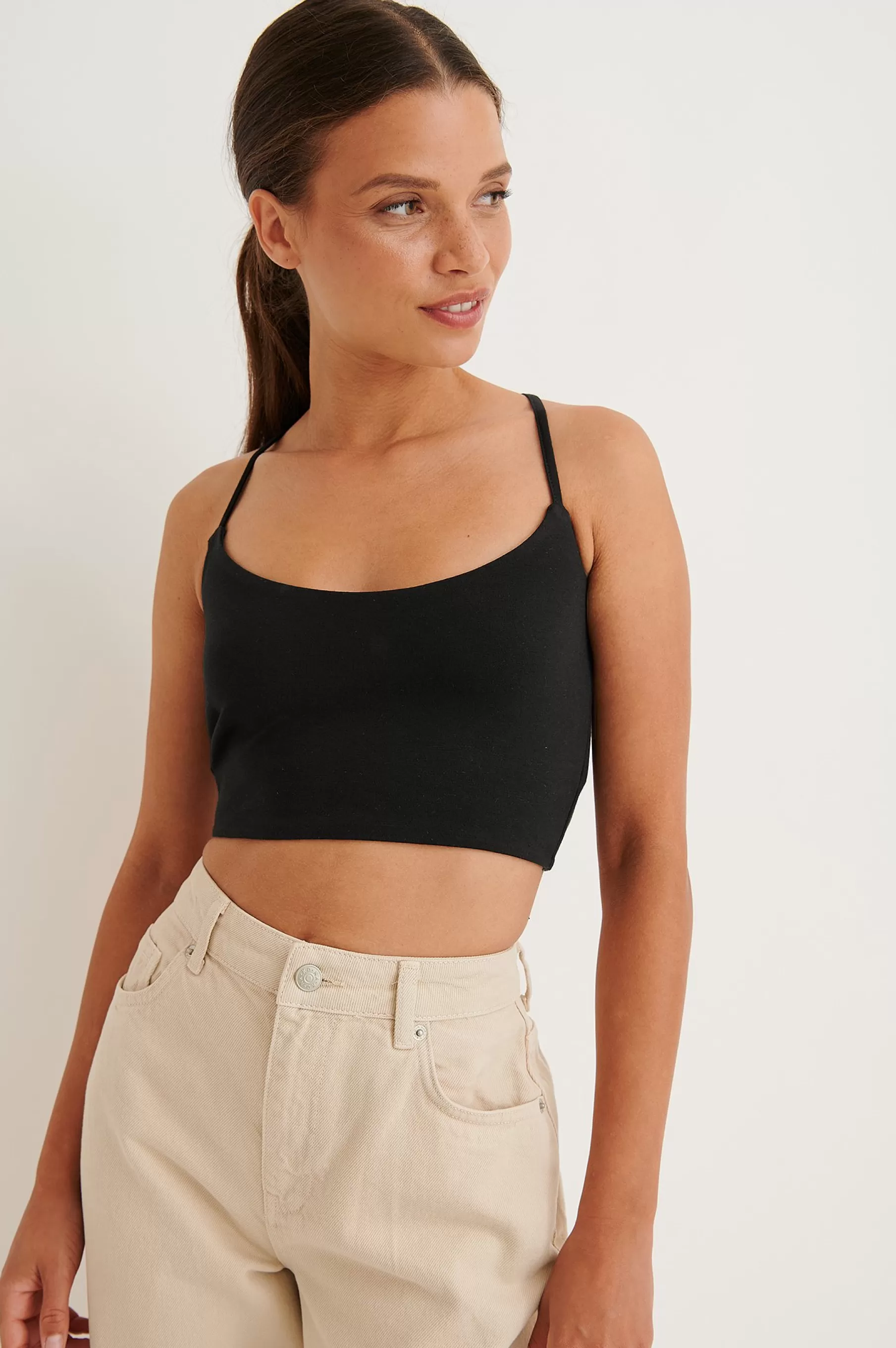 NA-KD Open Back Crop Top Black