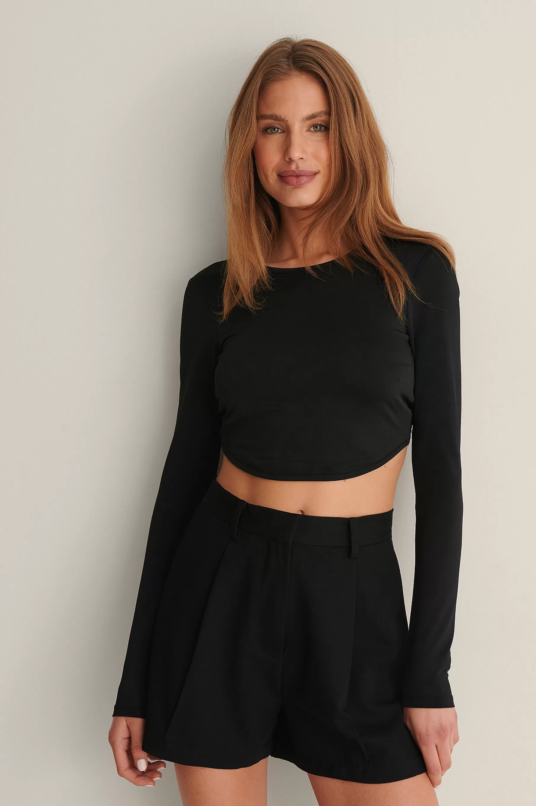 NA-KD Open Back Tie Top Black