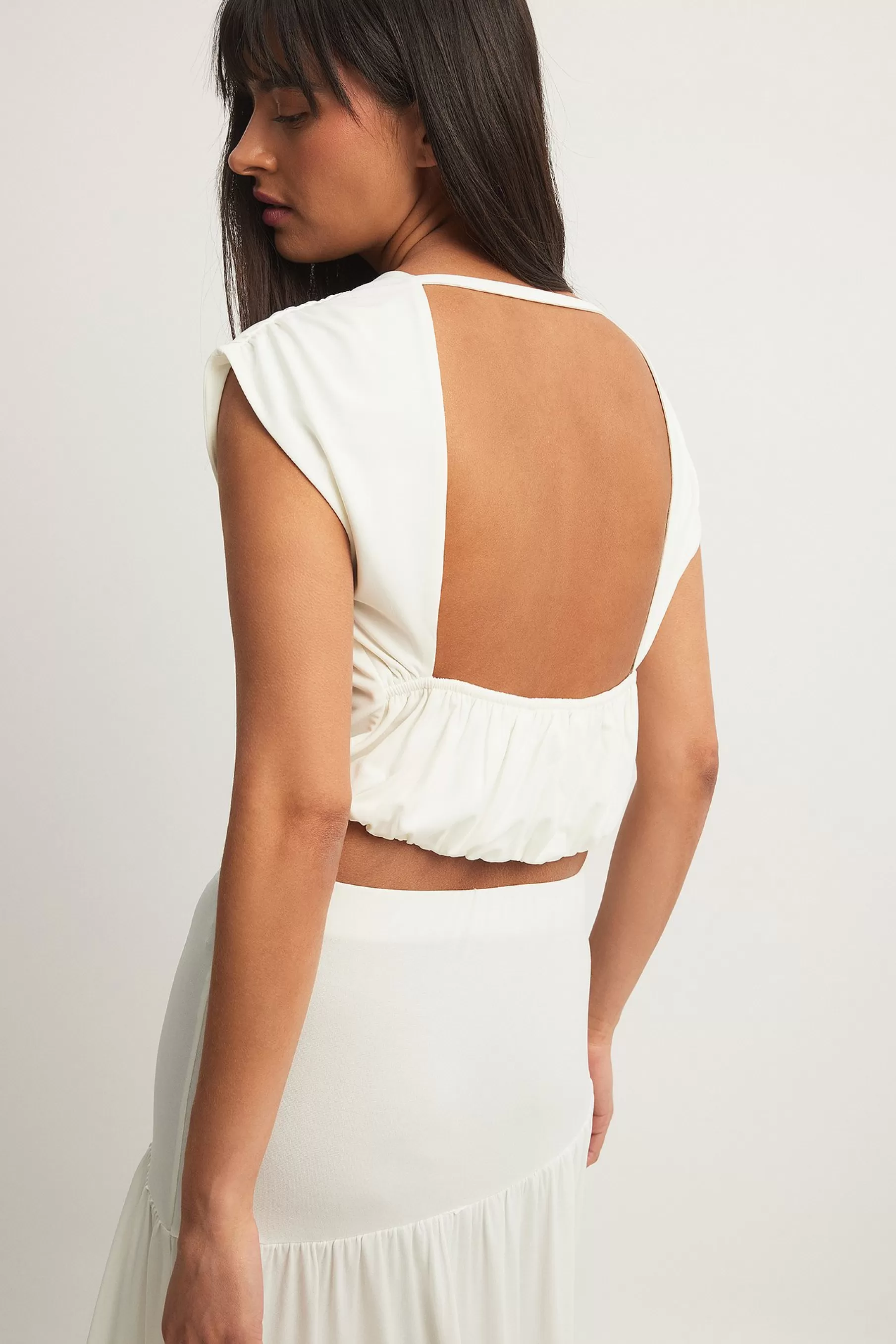 NA-KD Open Back Top White