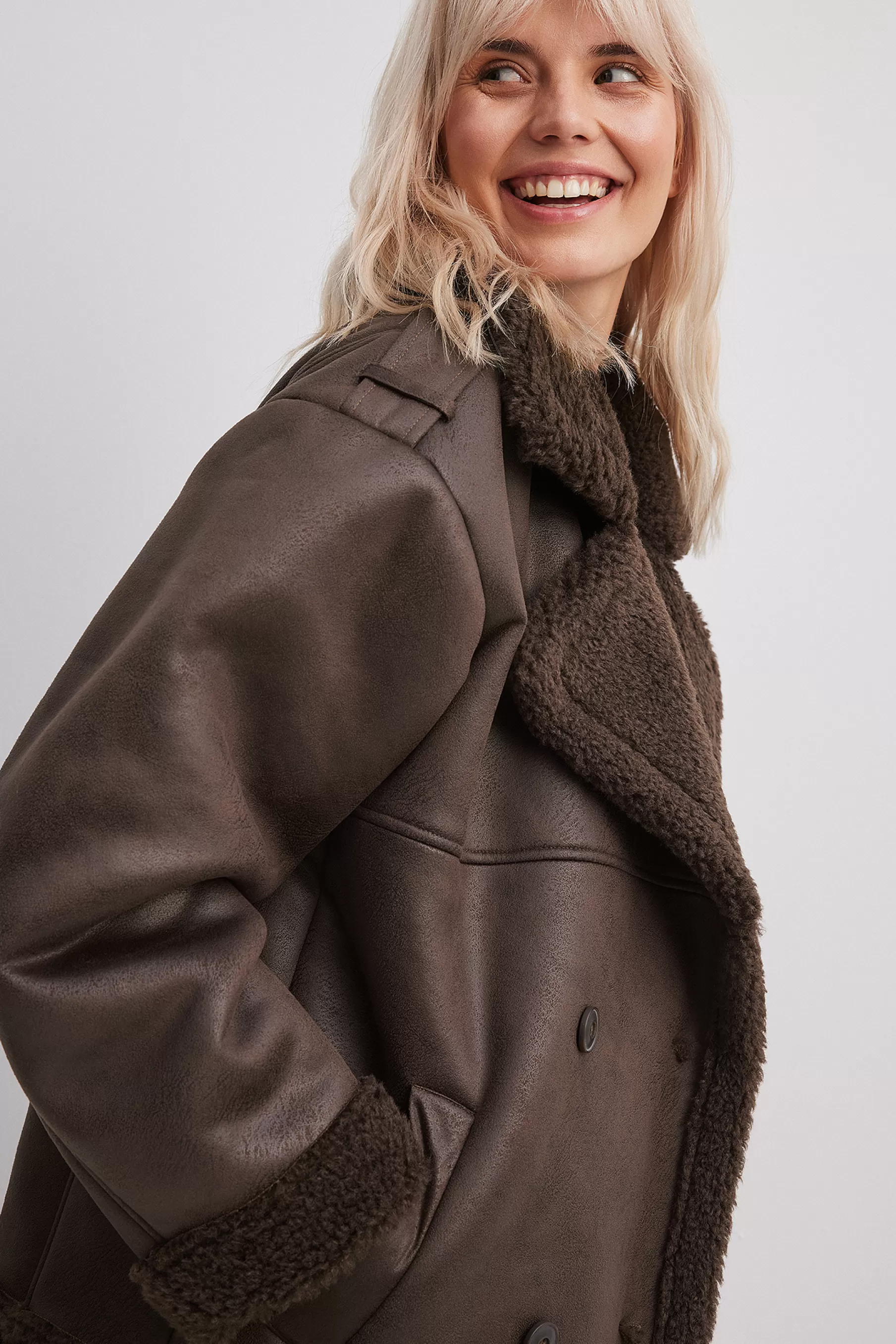 NA-KD Oversized Bonded Jacket Brown