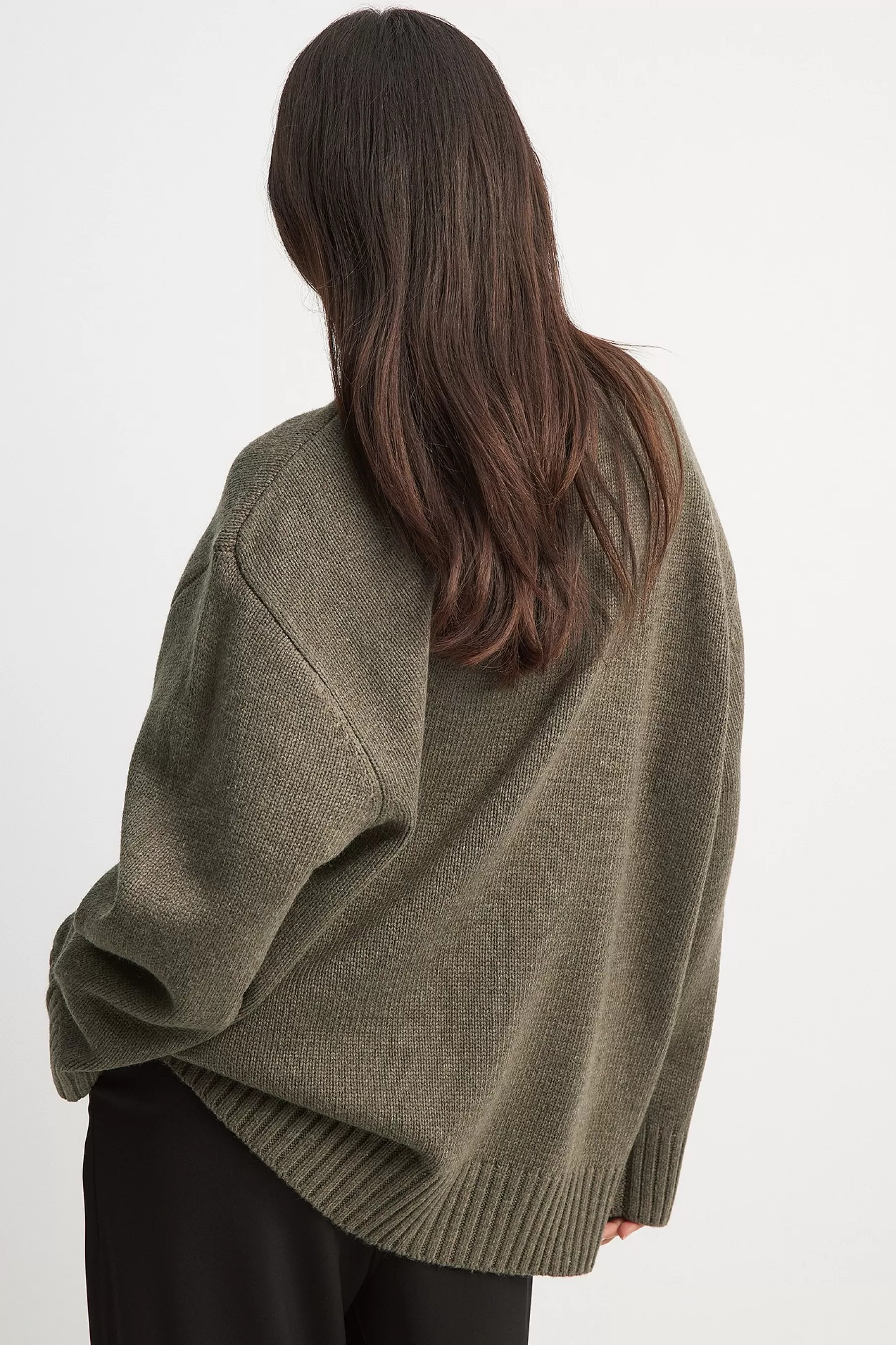 NA-KD Oversized Round Neck Knitted Sweater Brown