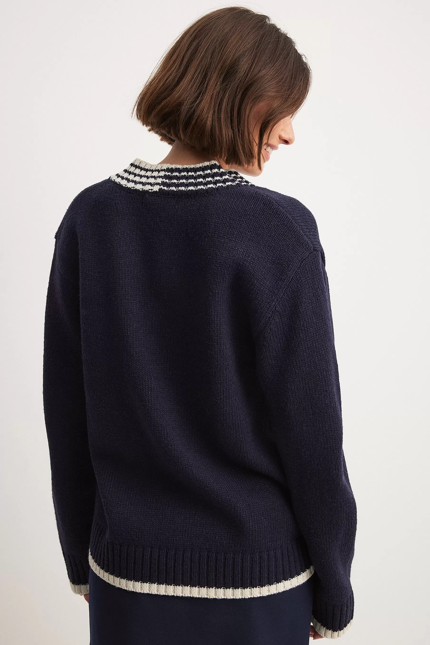 NA-KD Oversized V-neck Contrast Detail Sweater Blue