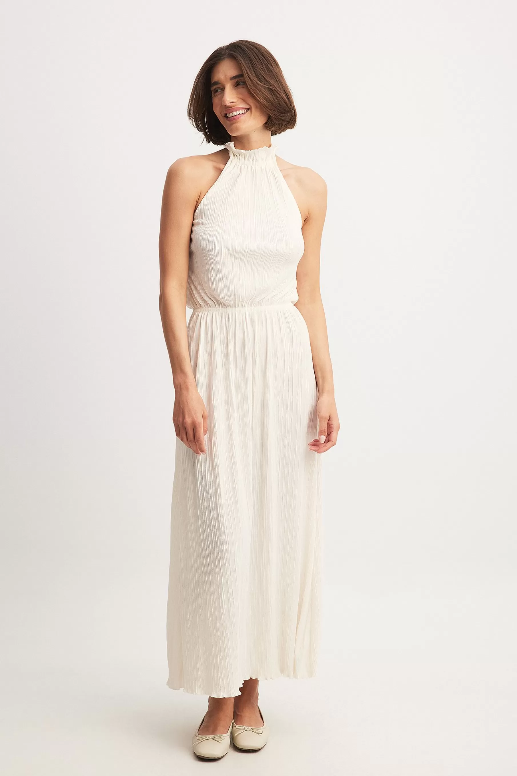 NA-KD Pleated Flowy Midi Dress Offwhite