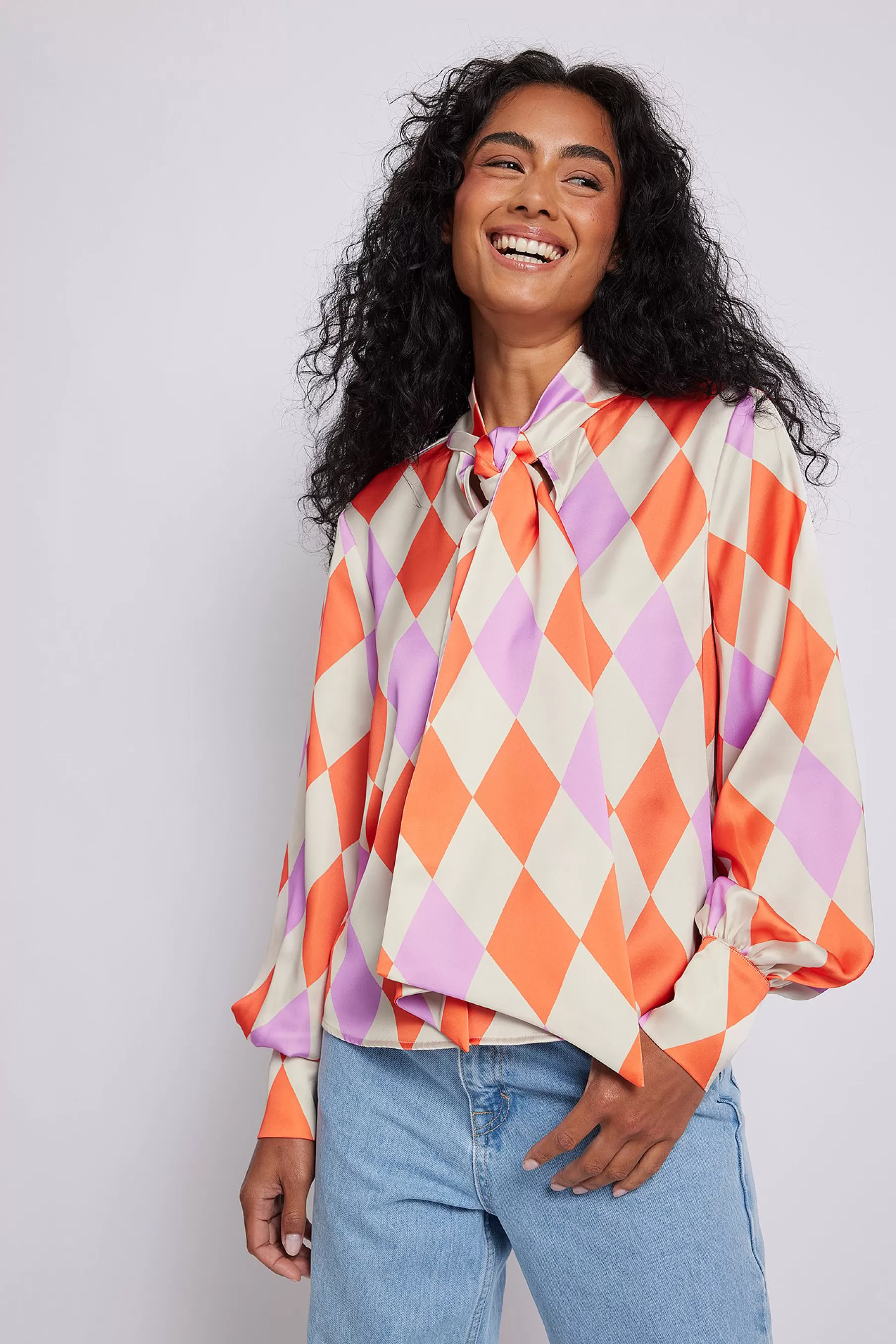 NA-KD Printed Satin Bow Blouse Checkered