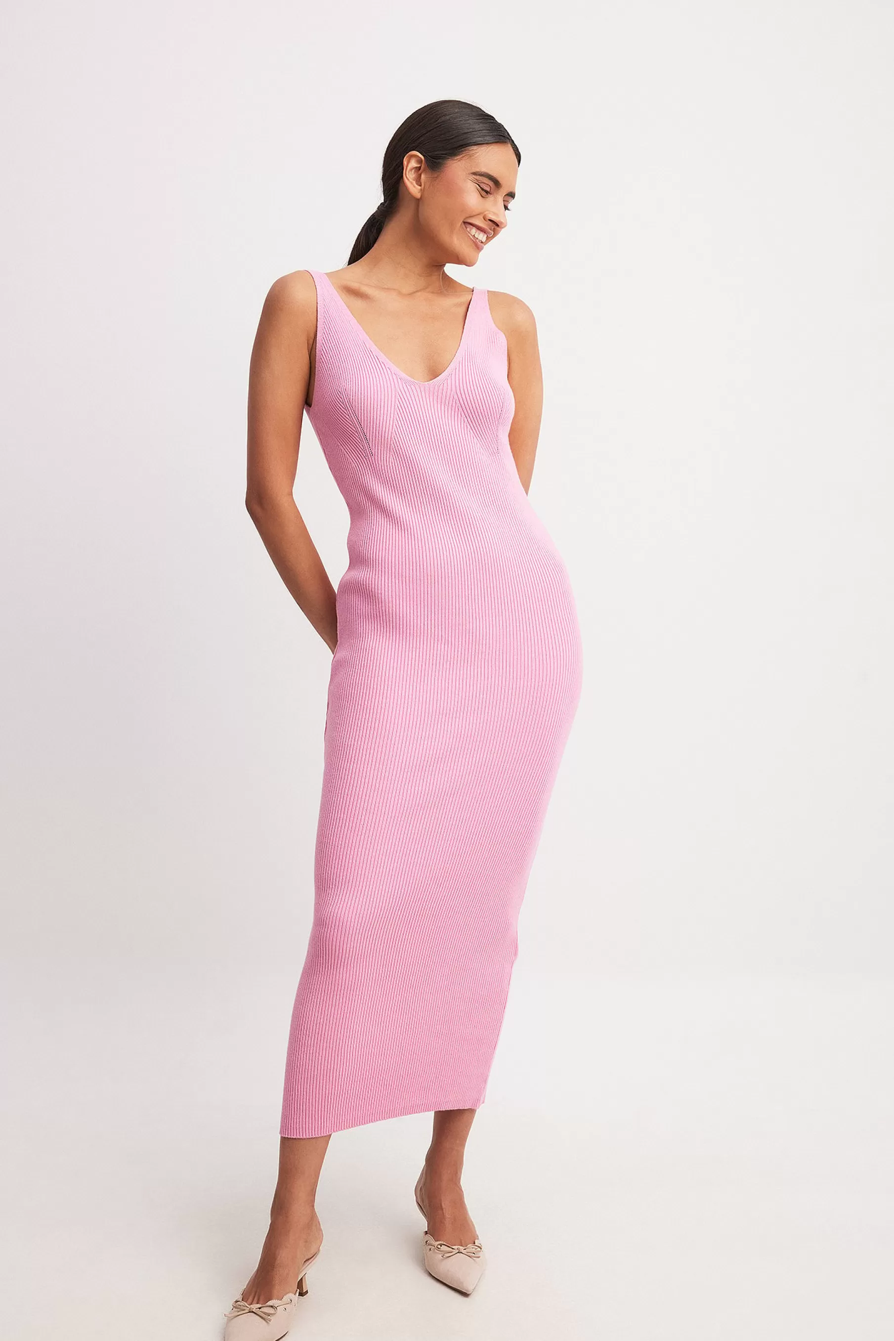 NA-KD Ribbed Knitted Deep Back Dress Pink