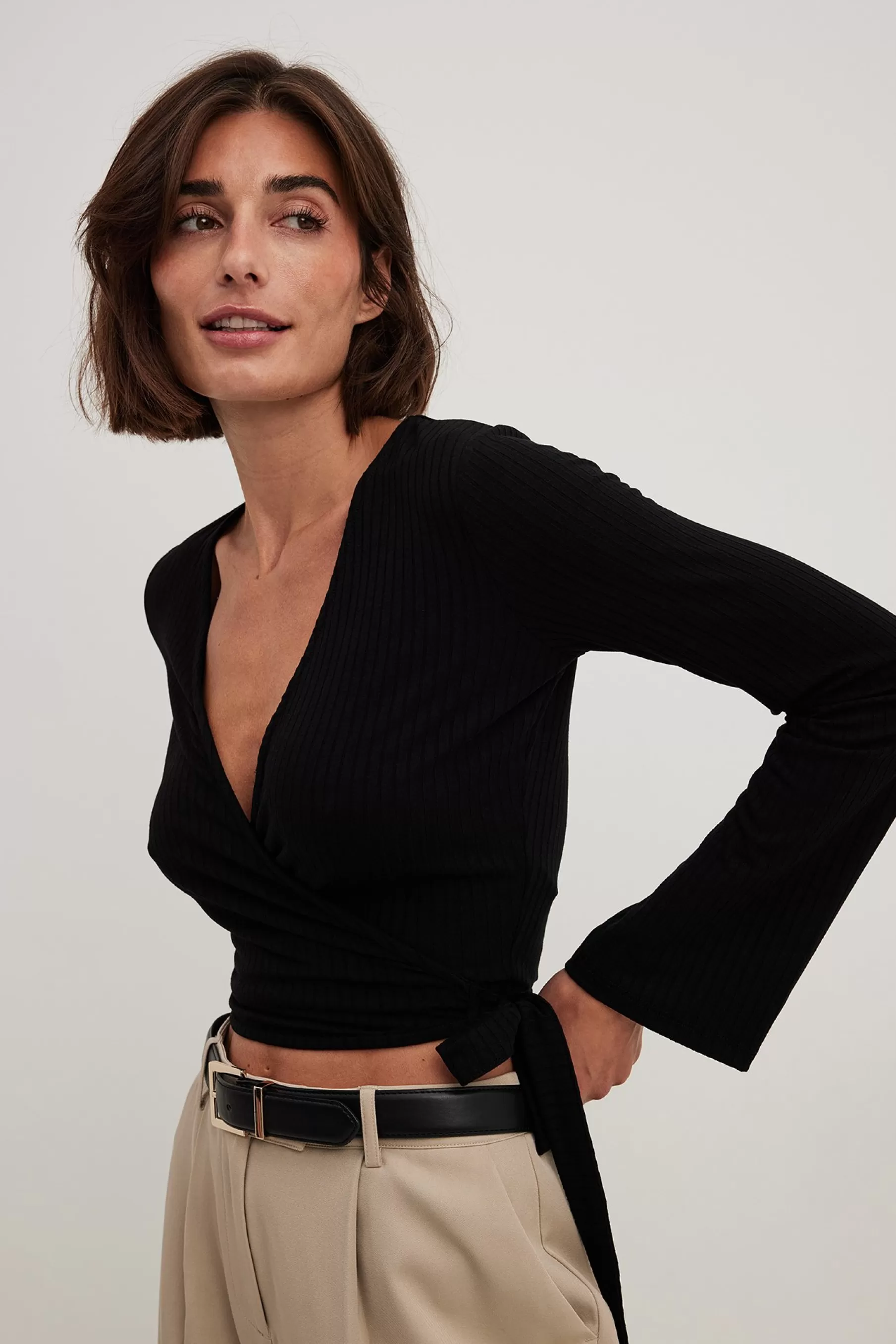 NA-KD Ribbed Wrap Tie Top Black