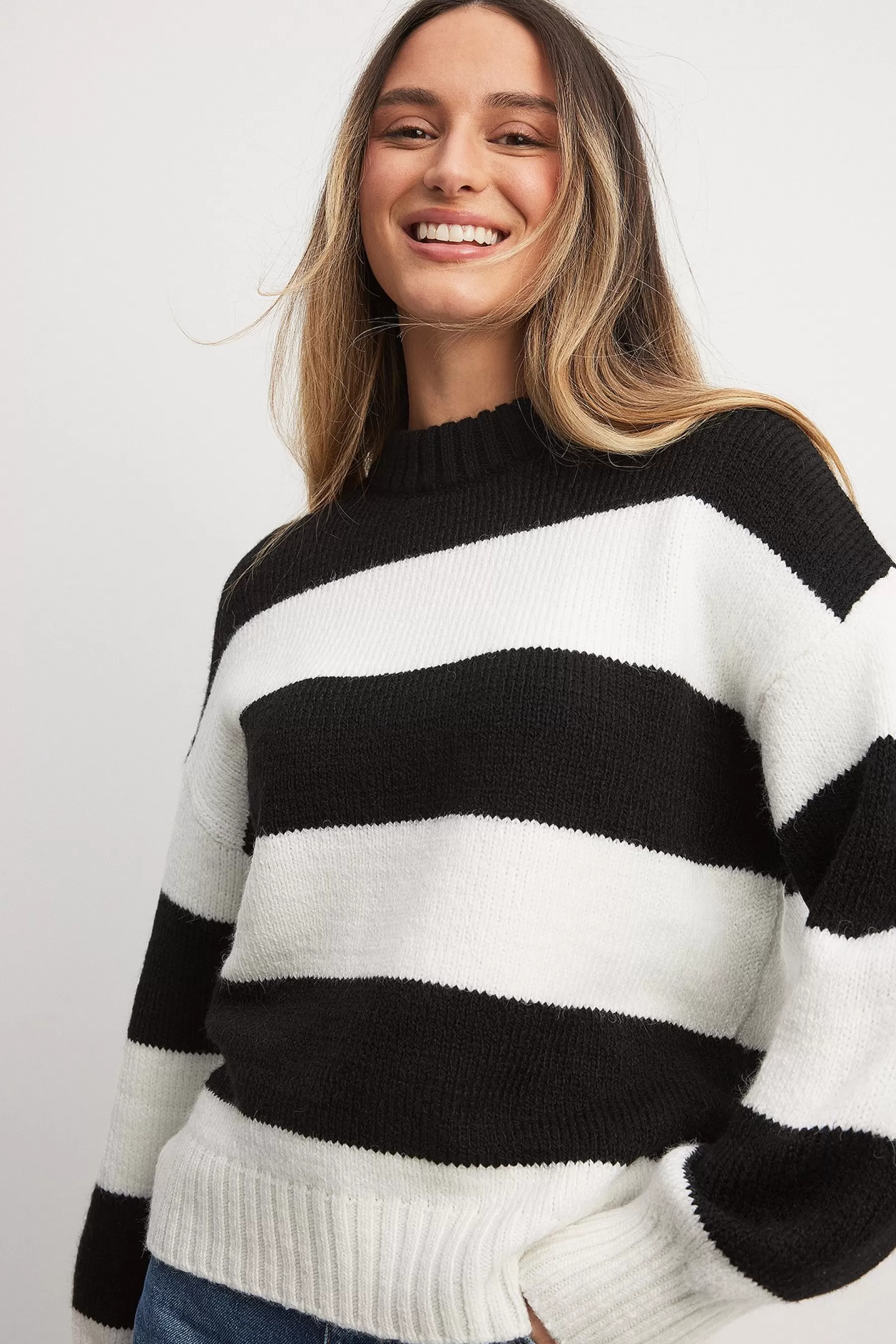 NA-KD Round Neck Knitted Striped Sweater Stripe