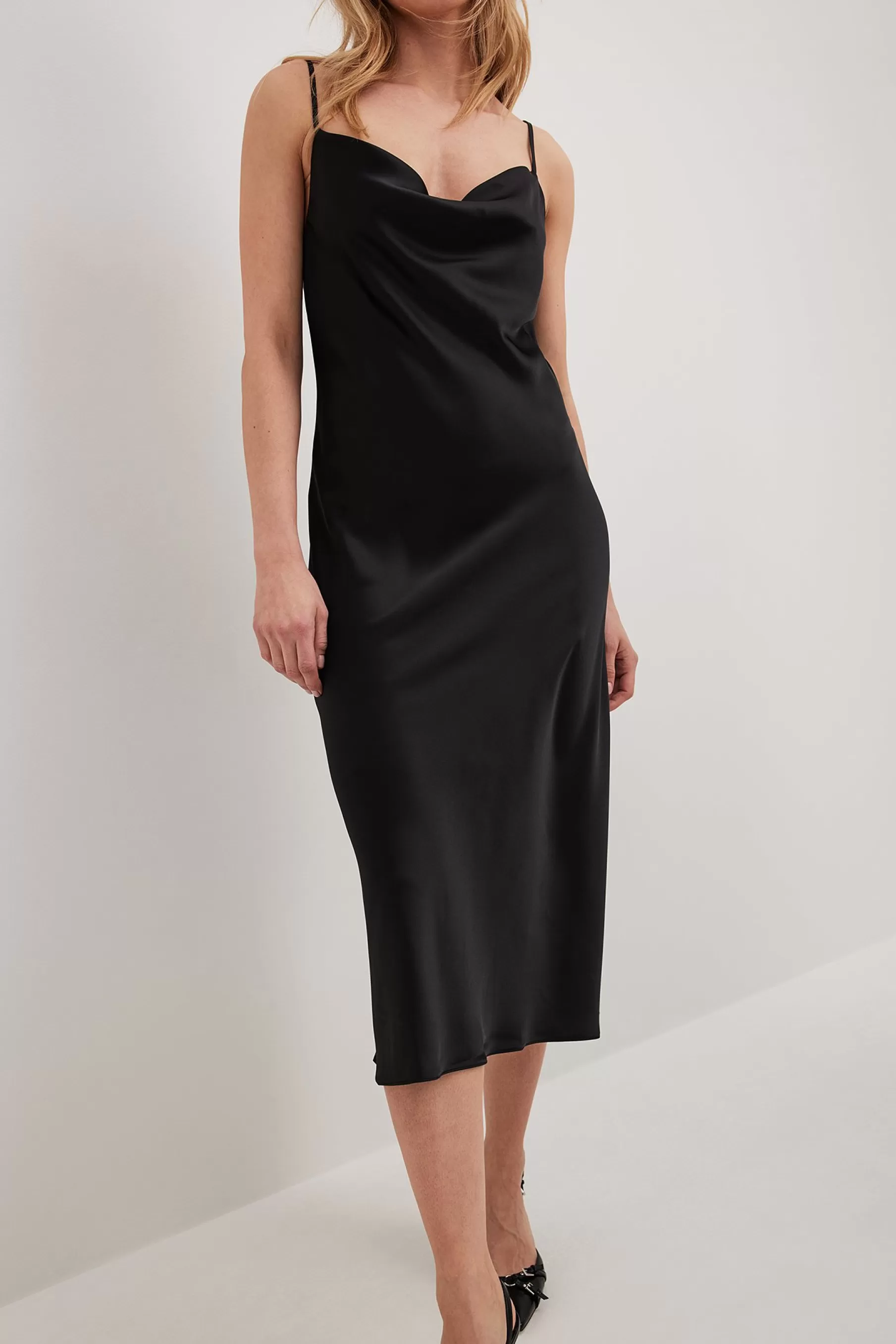 NA-KD Satin Midi Dress Black