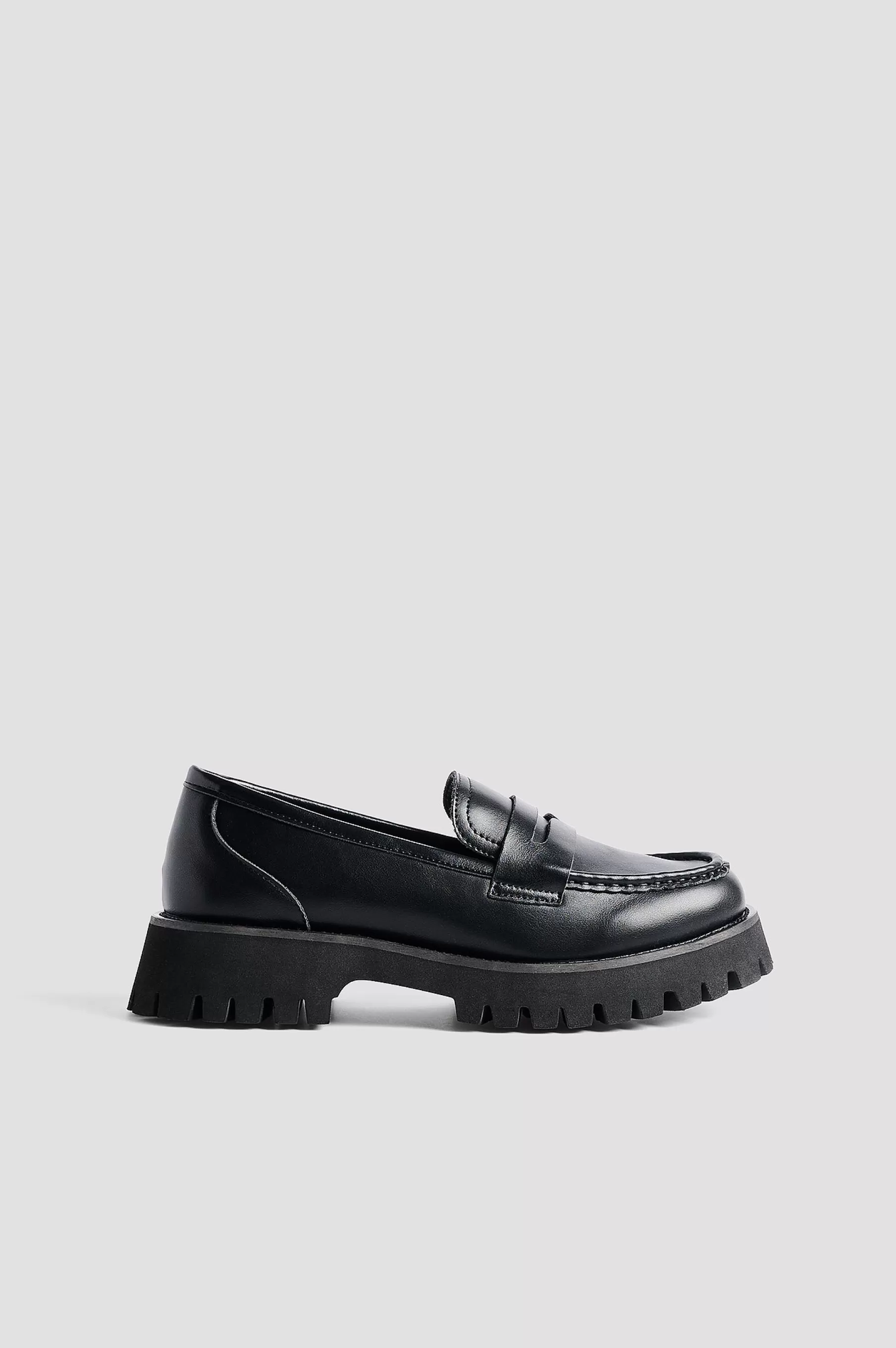 NA-KD Seam Detail Loafers Black