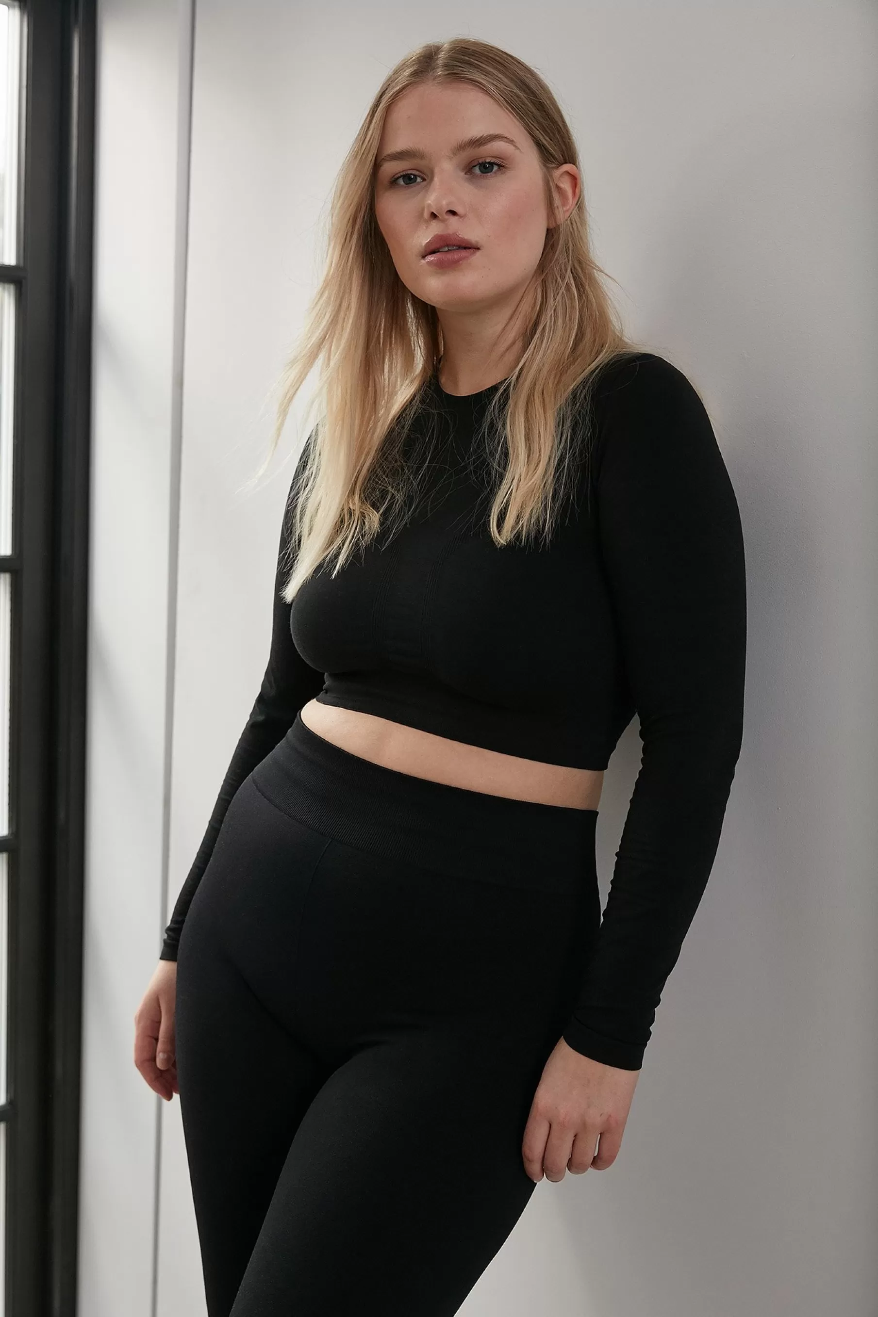 NA-KD Seamless Long Sleeve Top Black