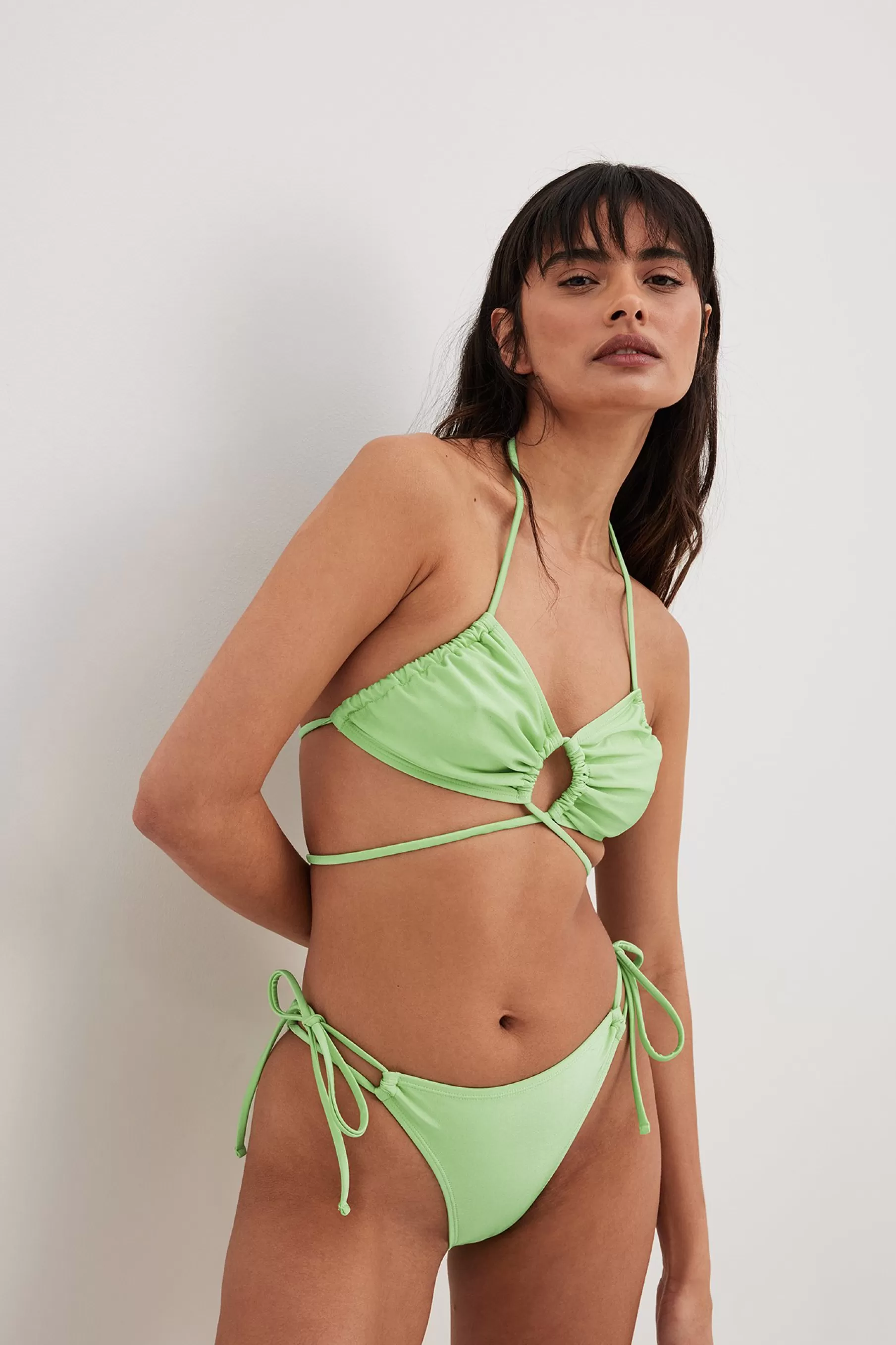 NA-KD Shiny Bikini Bottom With Gathers Green