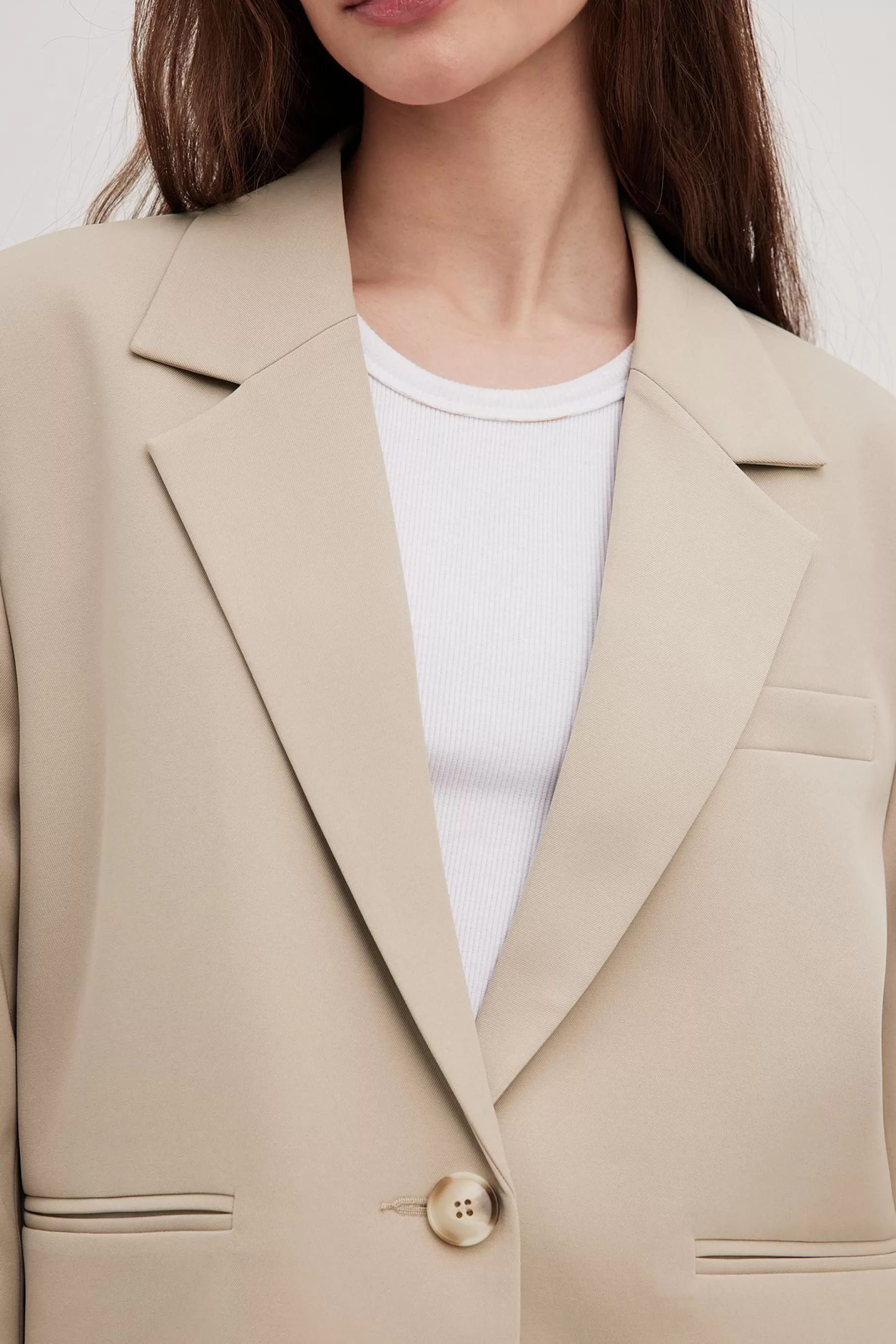 NA-KD Slit Detailed Short Boxy Blazer Beige