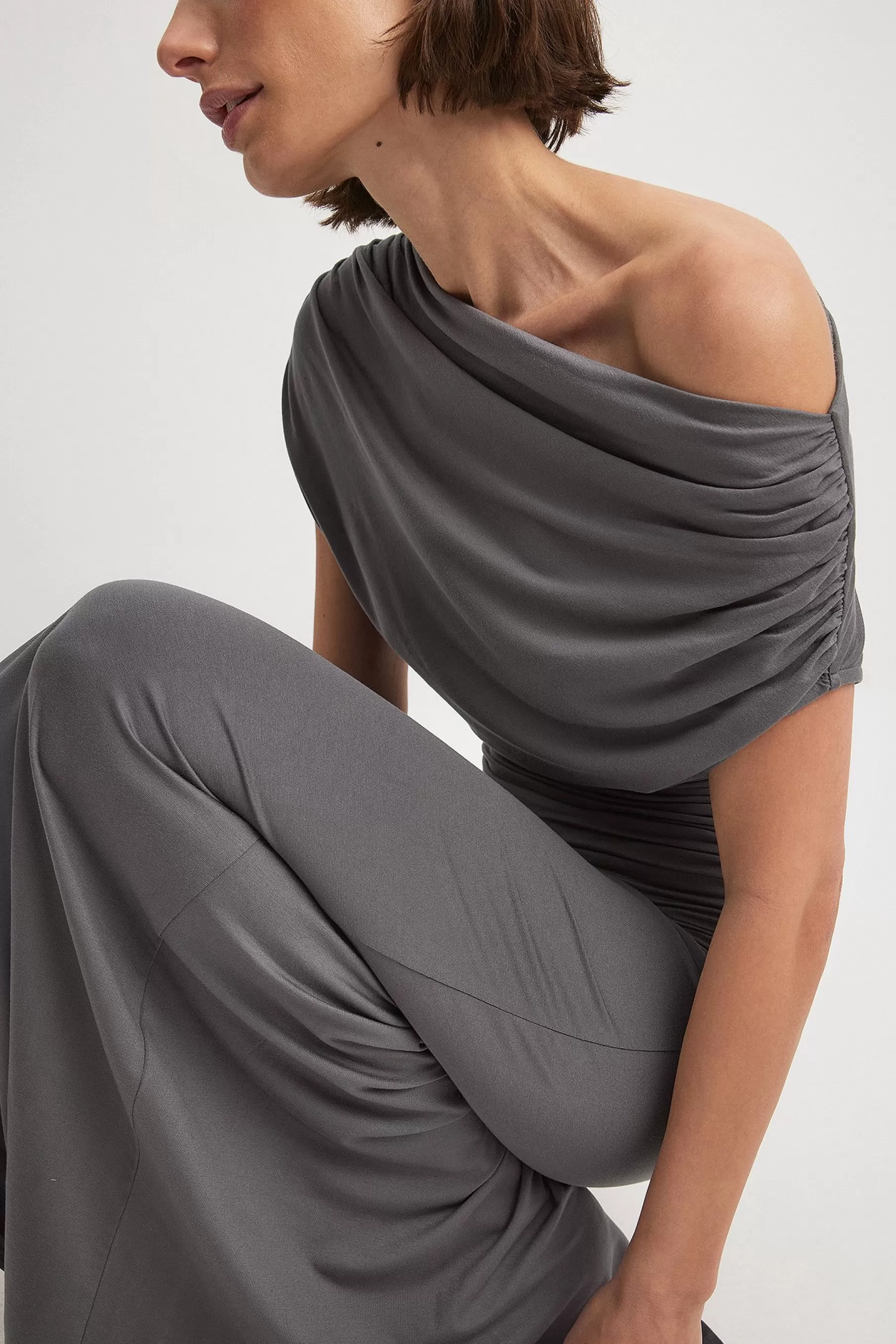 NA-KD Soft Line Draped Midi Dress Grey