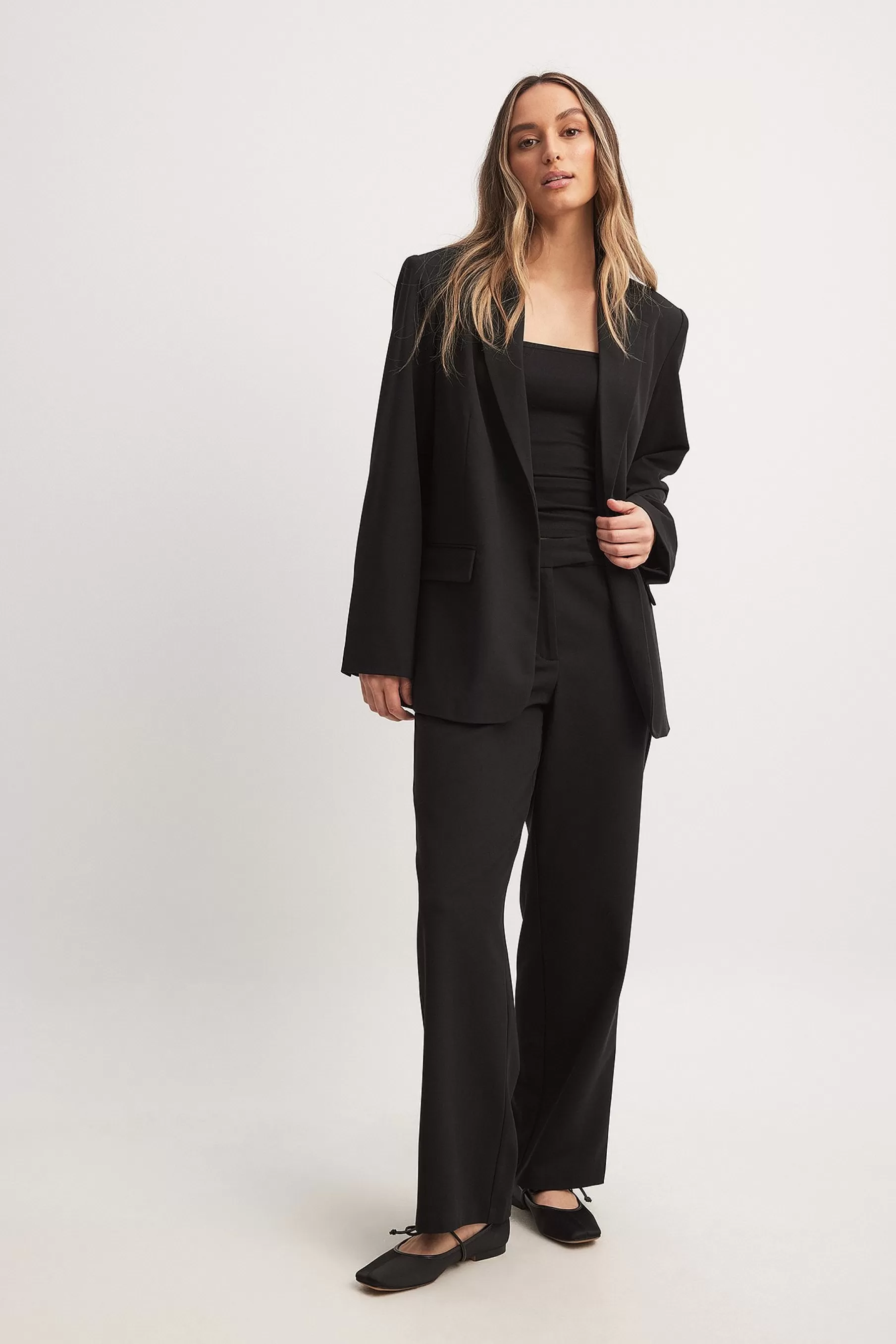 NA-KD Straight Low Waist Suit Pants Black