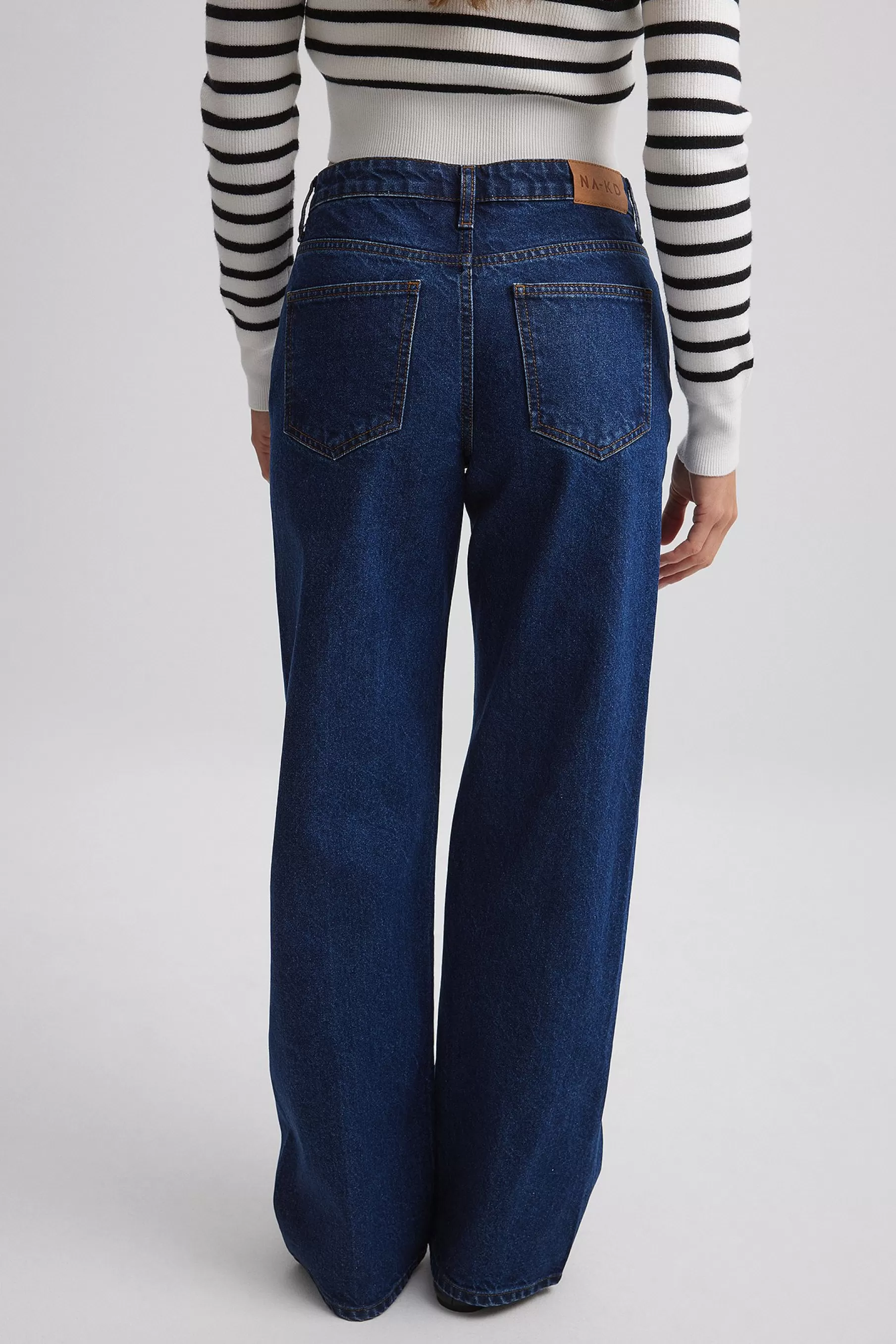 NA-KD Straight Mid Waist Seam Detail Jeans Blue