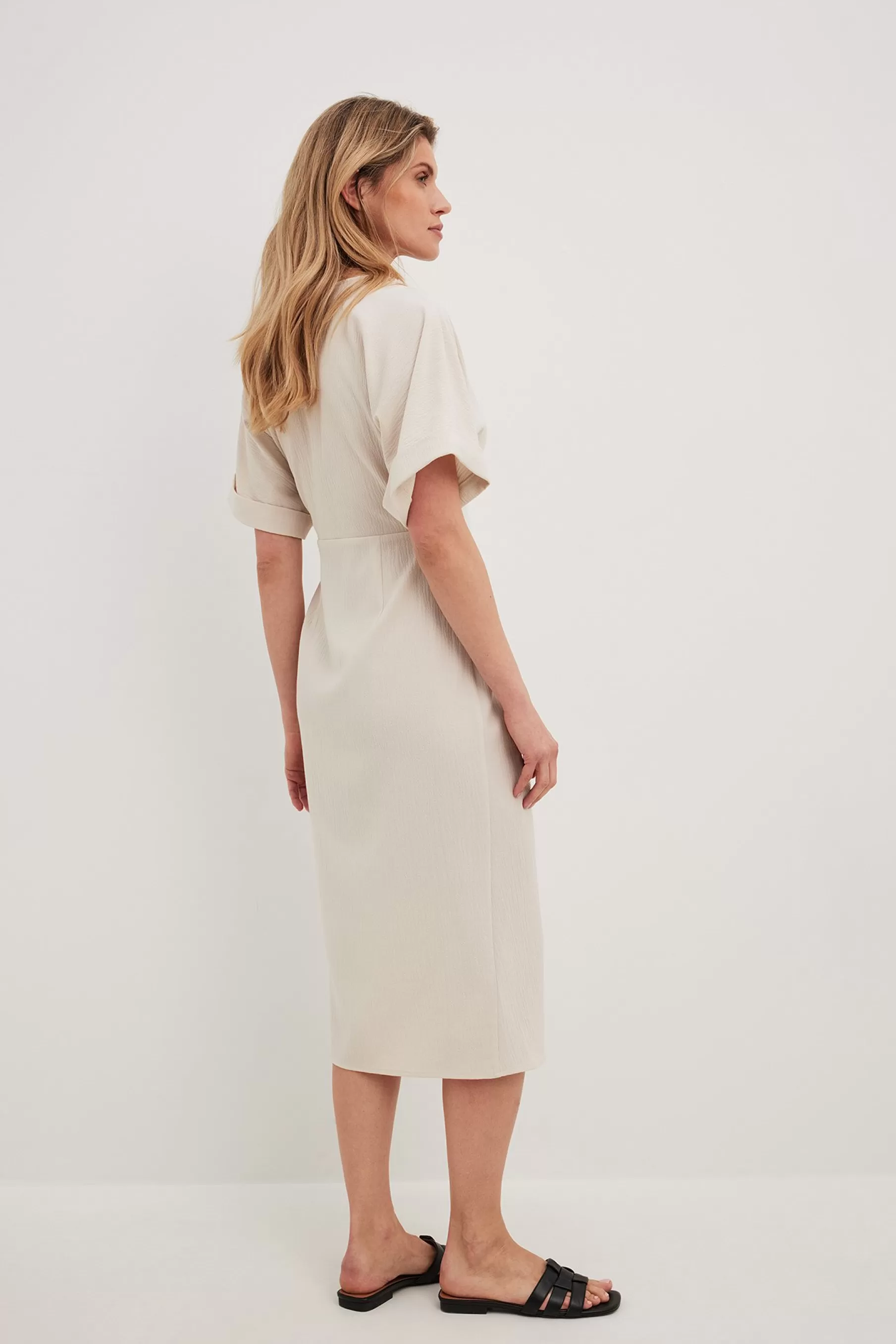 NA-KD Structured Overlap Midi Dress Offwhite