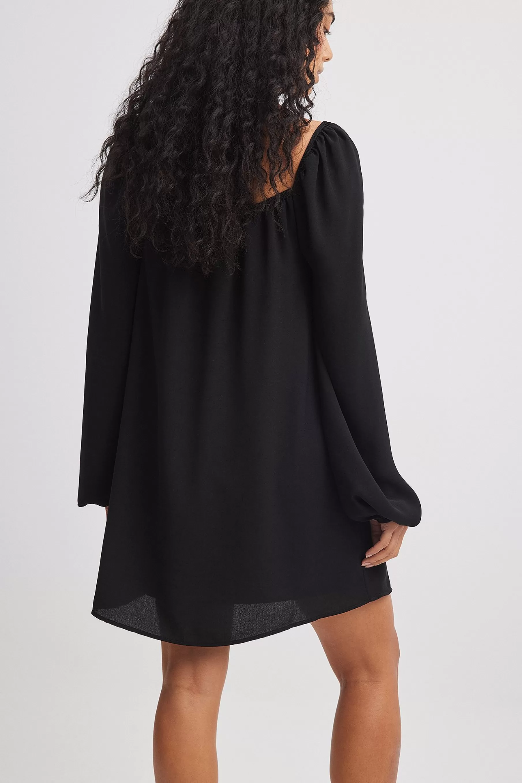 NA-KD Sweetheart Neckline Mini Dress Black