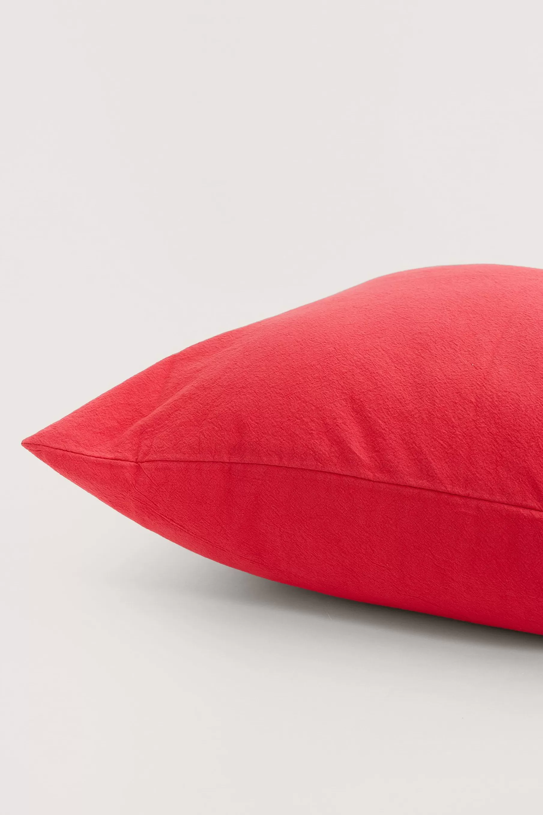 NA-KD Tied Cotton Cushion Cover Red