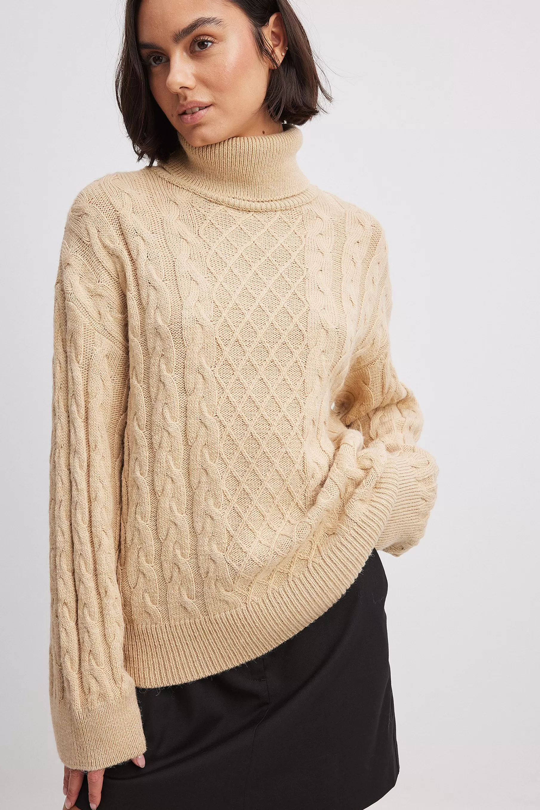 NA-KD Turtle Neck Knitted Cable Sweater Beige