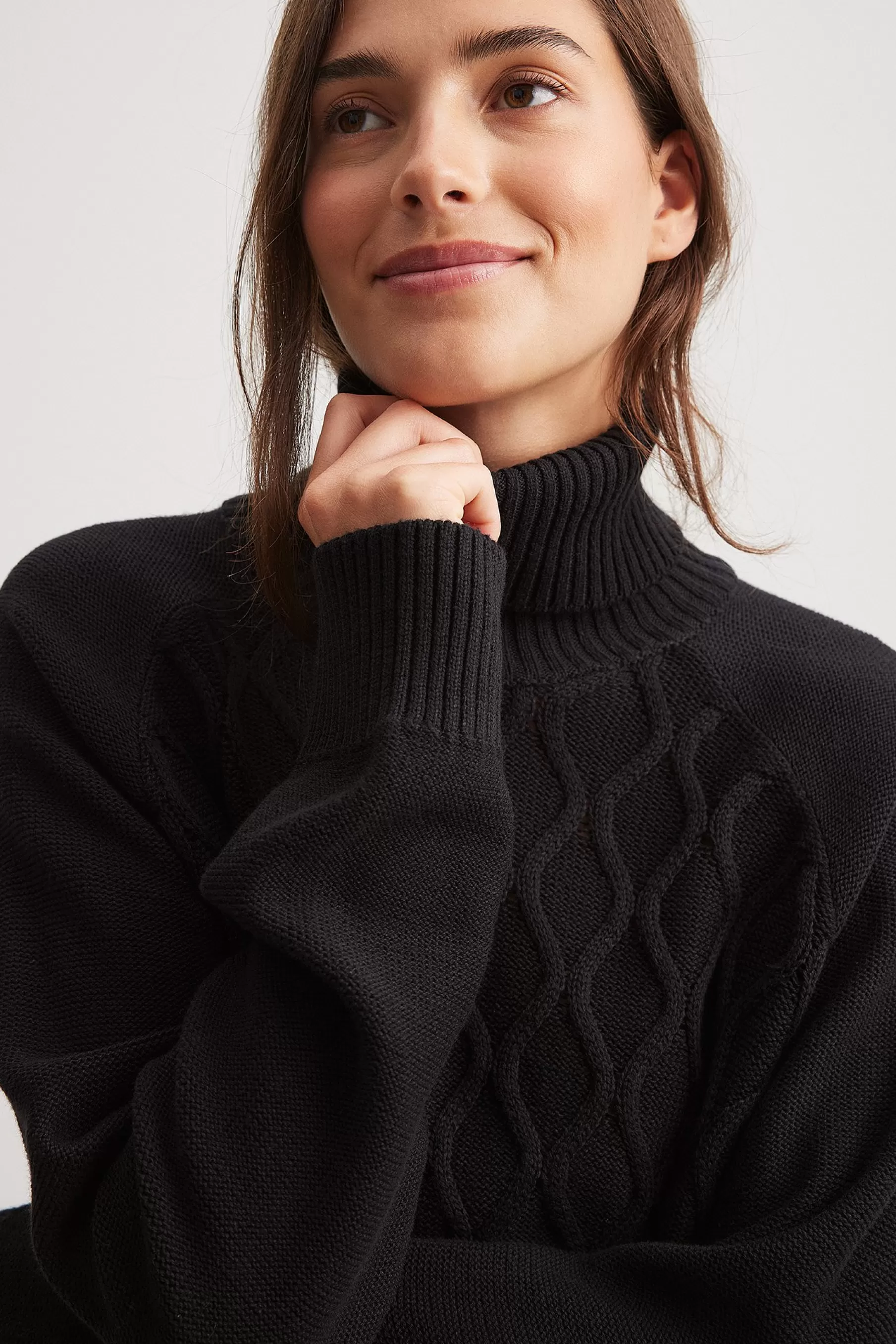 NA-KD Turtle Neck Knitted Cable Sweater Black