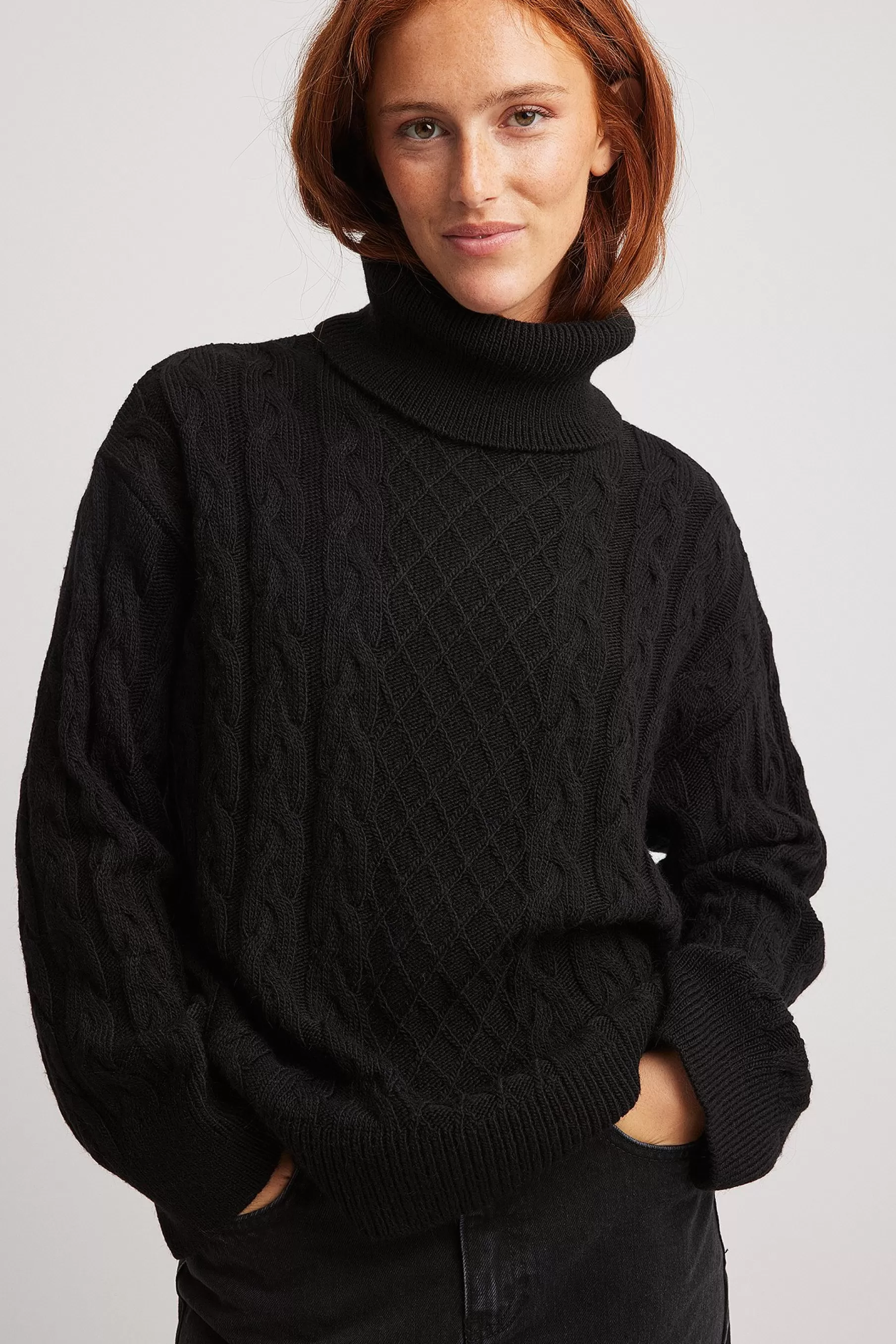 NA-KD Turtle Neck Knitted Cable Sweater Black