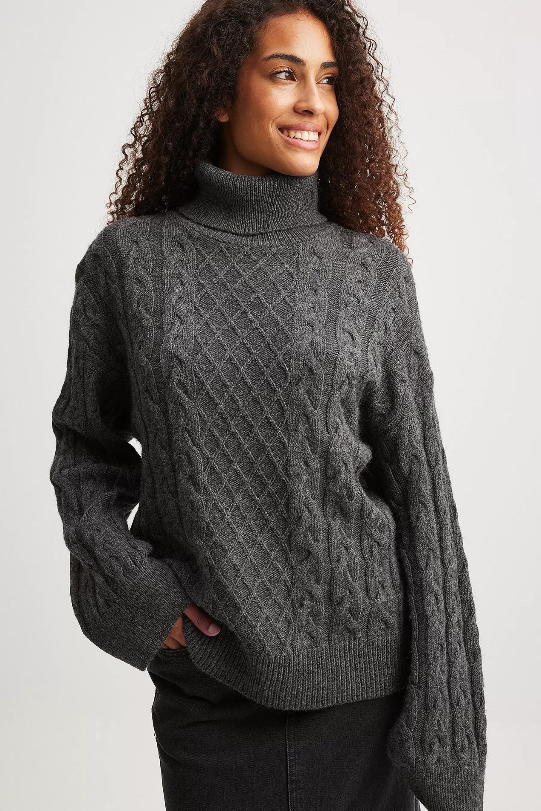 NA-KD Turtle Neck Knitted Cable Sweater Grey