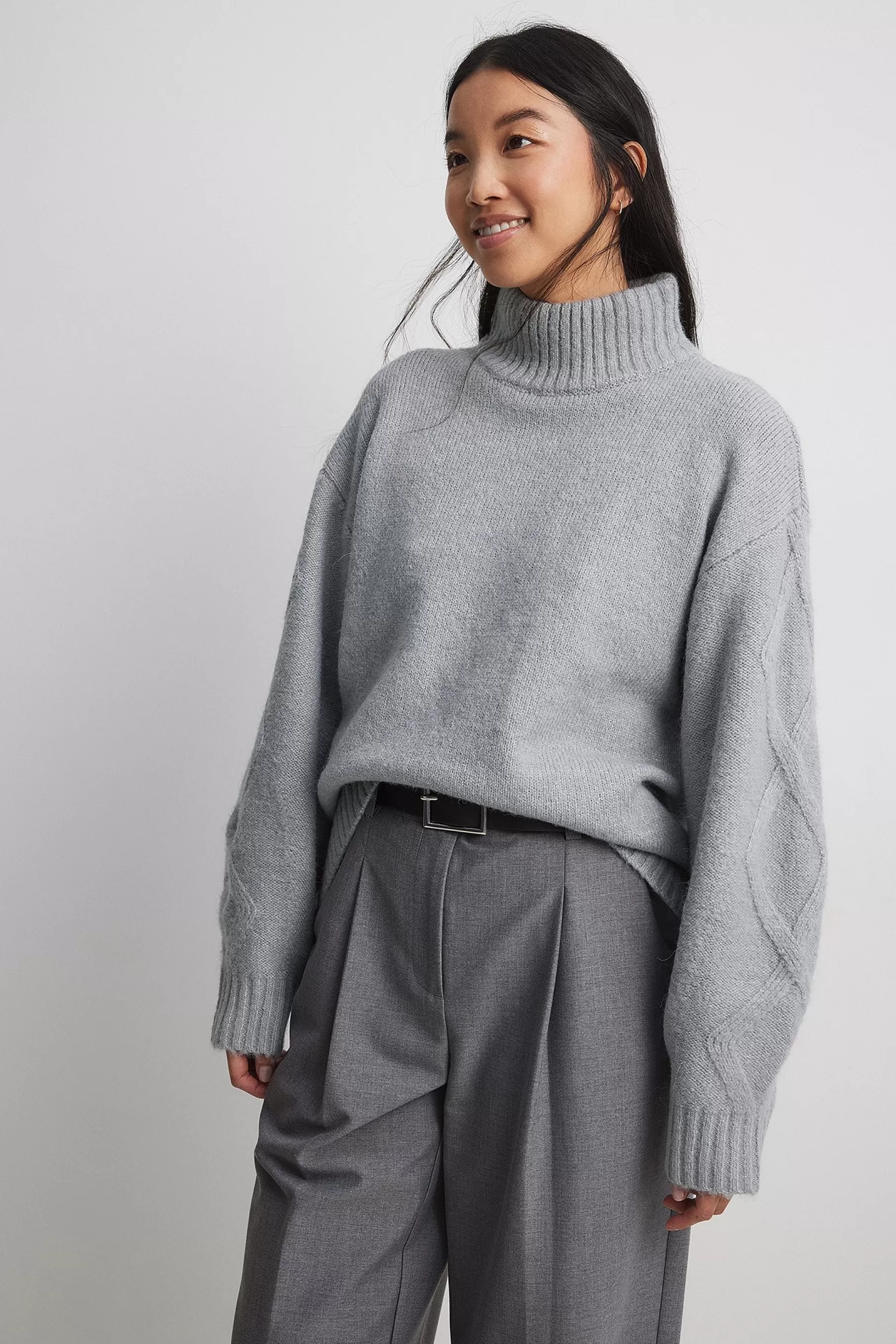 NA-KD Turtleneck Knitted Cable Sweater Grey