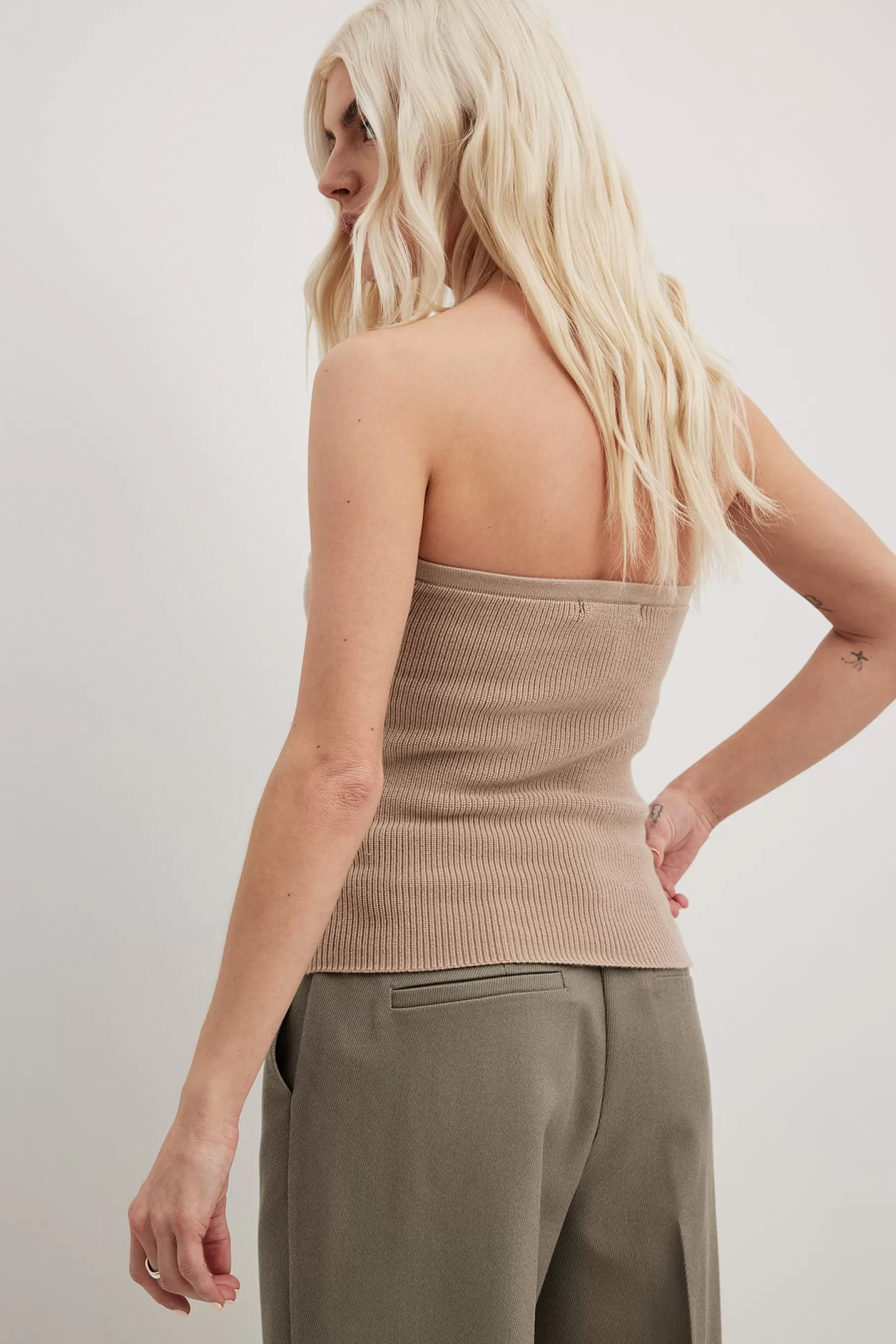 NA-KD Twist Detailed Knitted Tube Top Beige