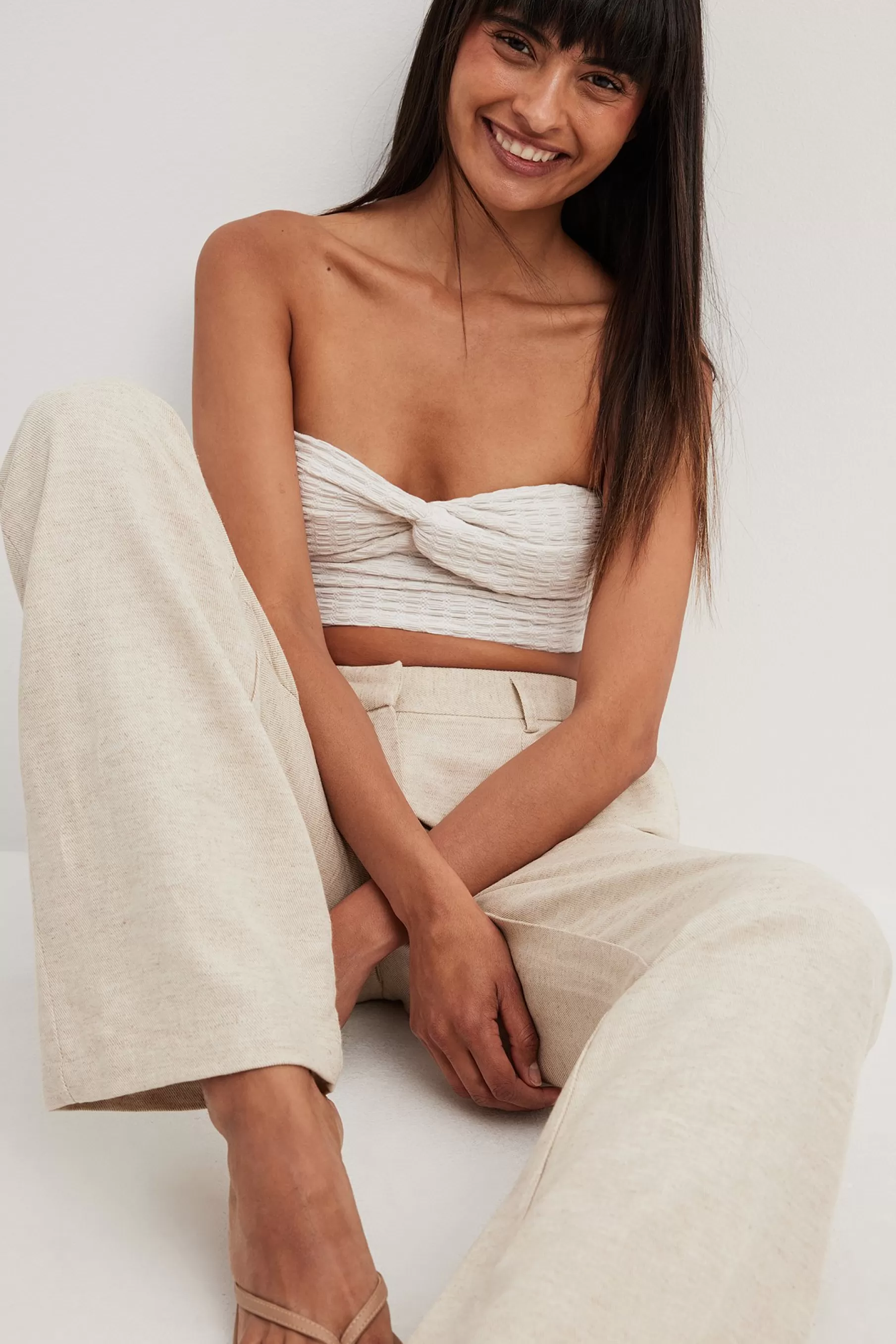 NA-KD Twist Structure Tube Top Offwhite