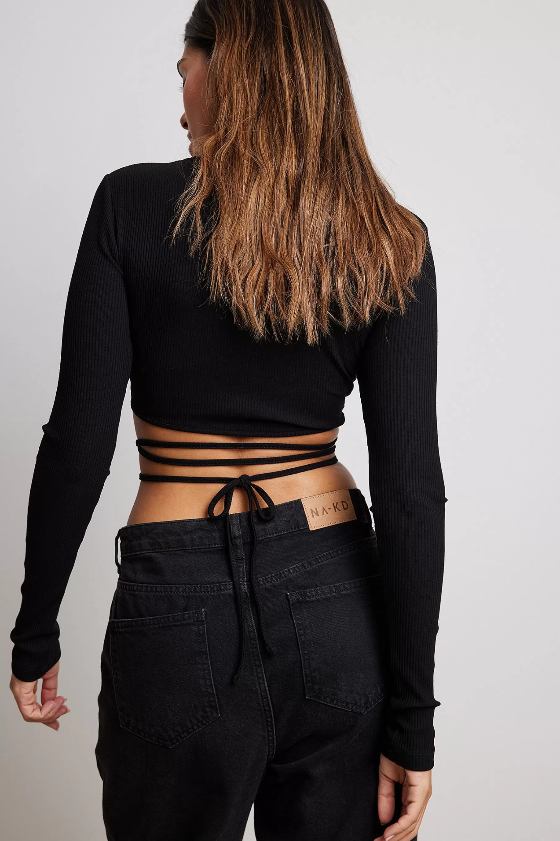 NA-KD Twisted Strap Rib Detail Top Black