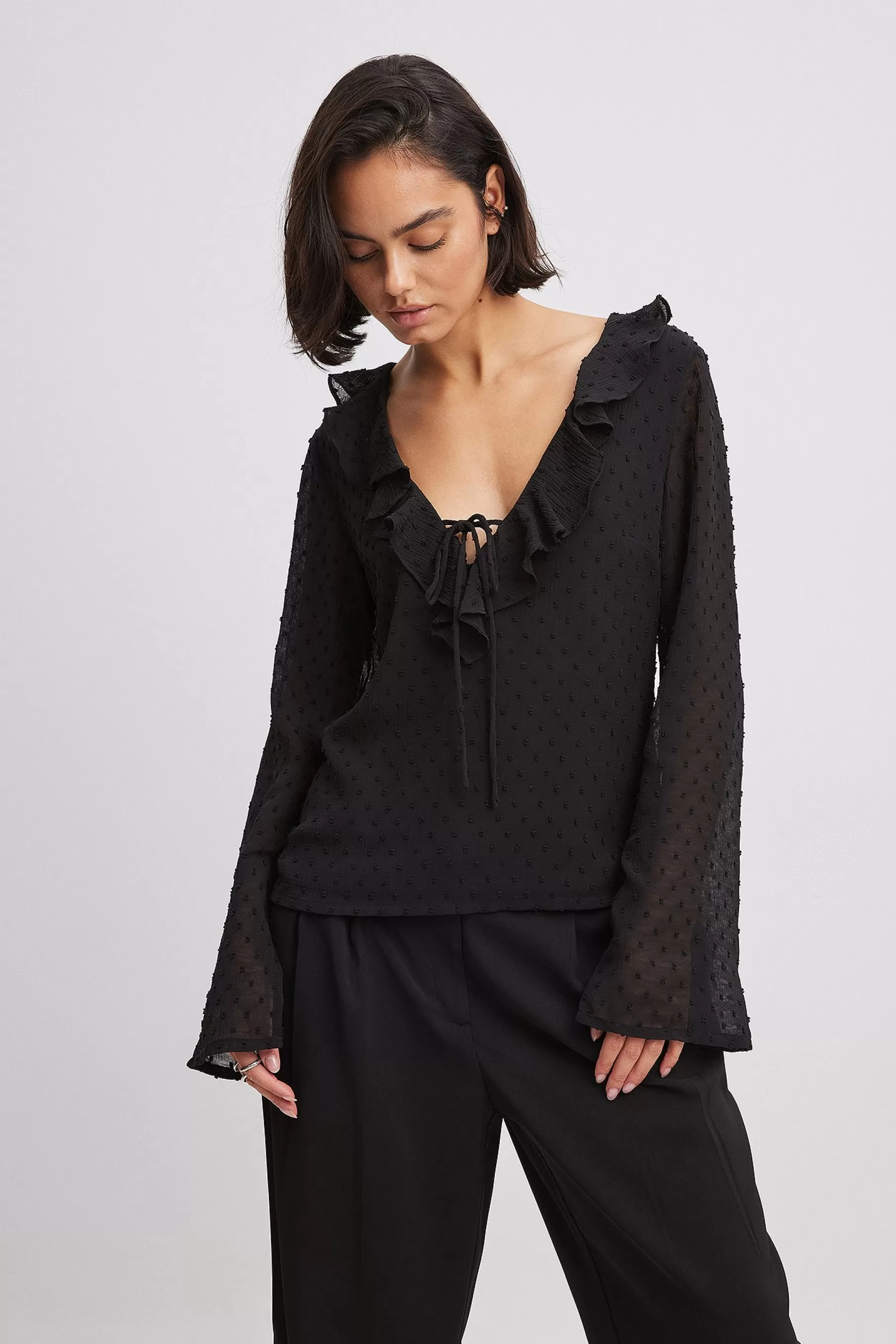 NA-KD V-neck Frill Blouse Black