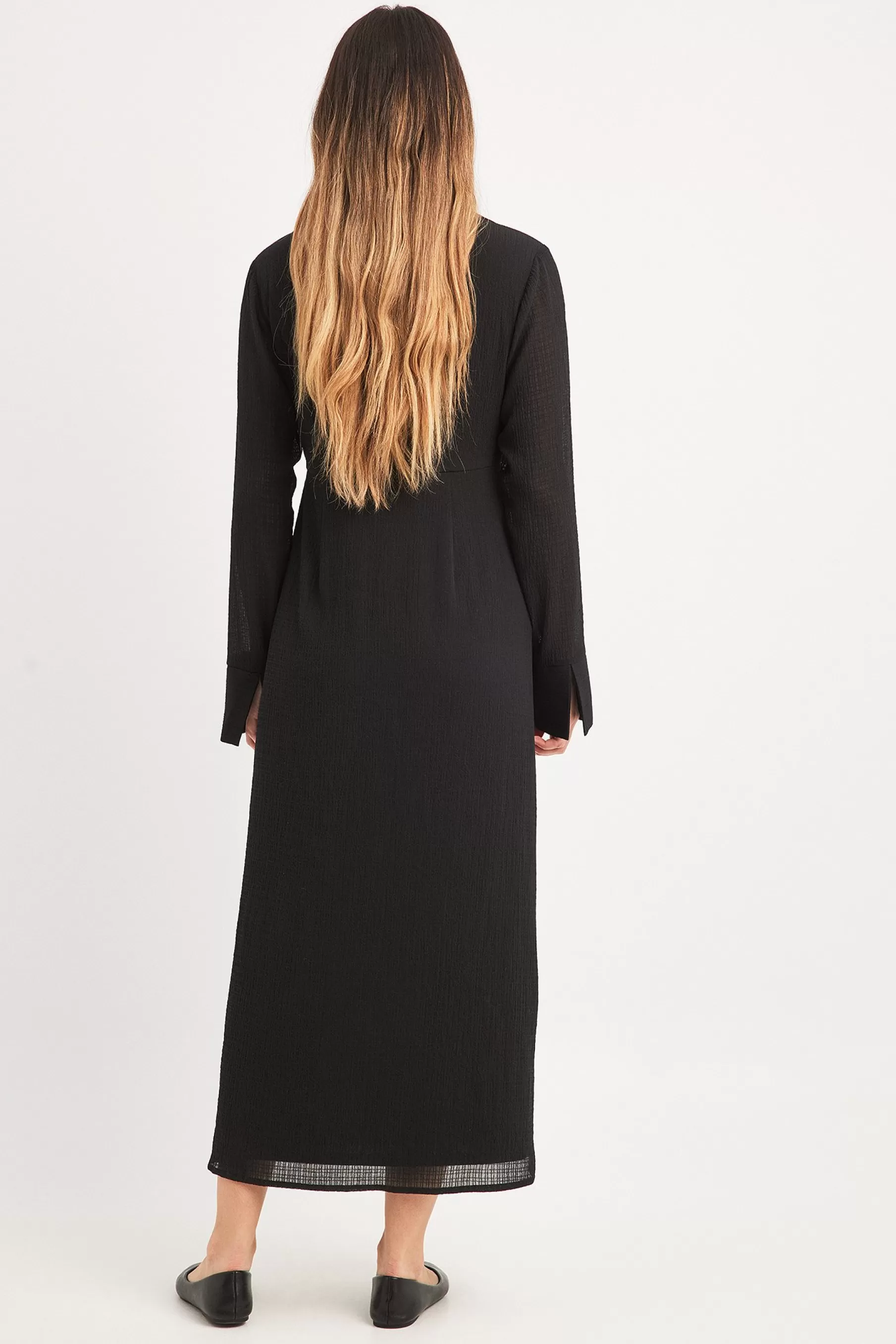 NA-KD V-Neck Front Buttoned Midi Dress Black