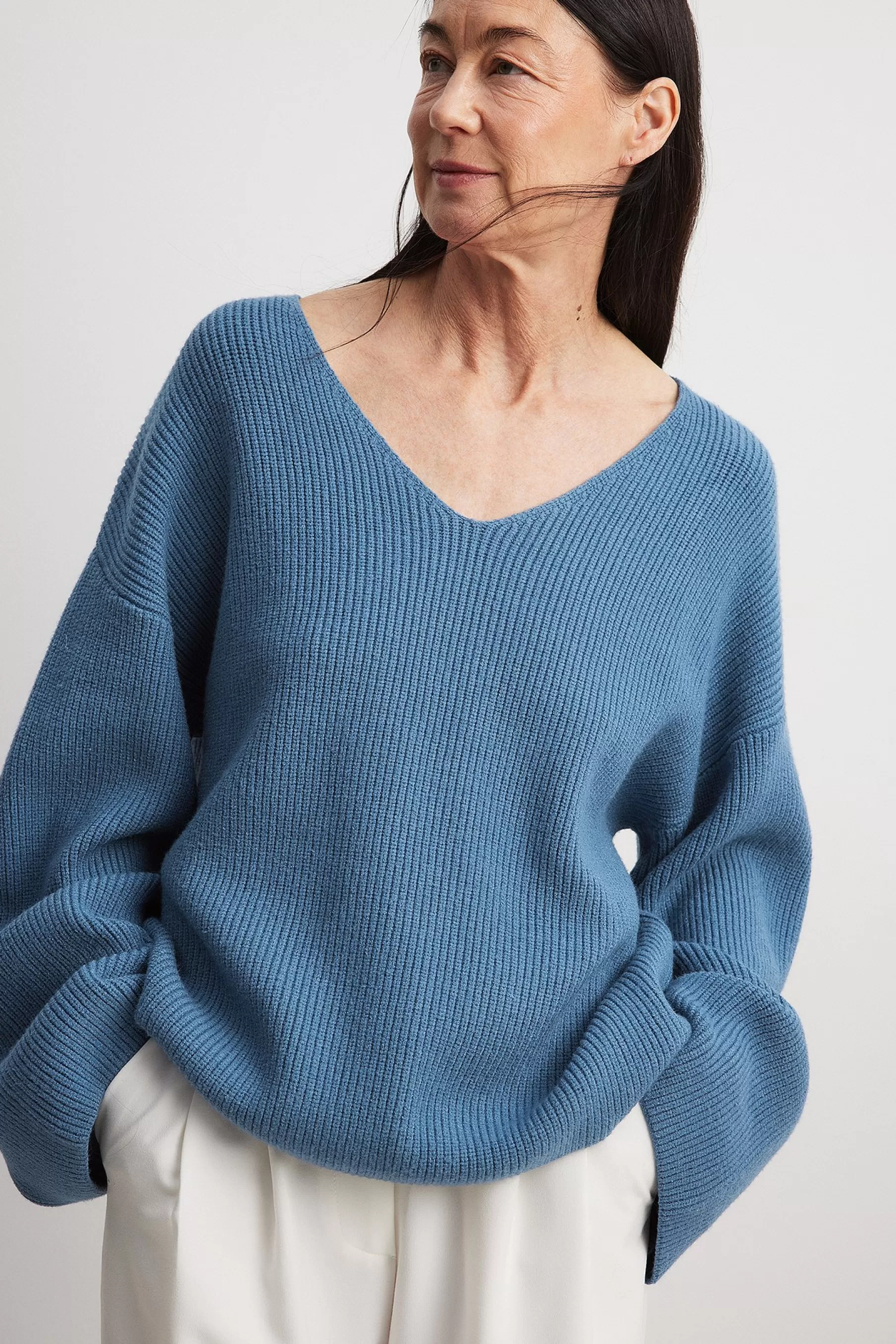 NA-KD V-neck Knitted Sweater Blue