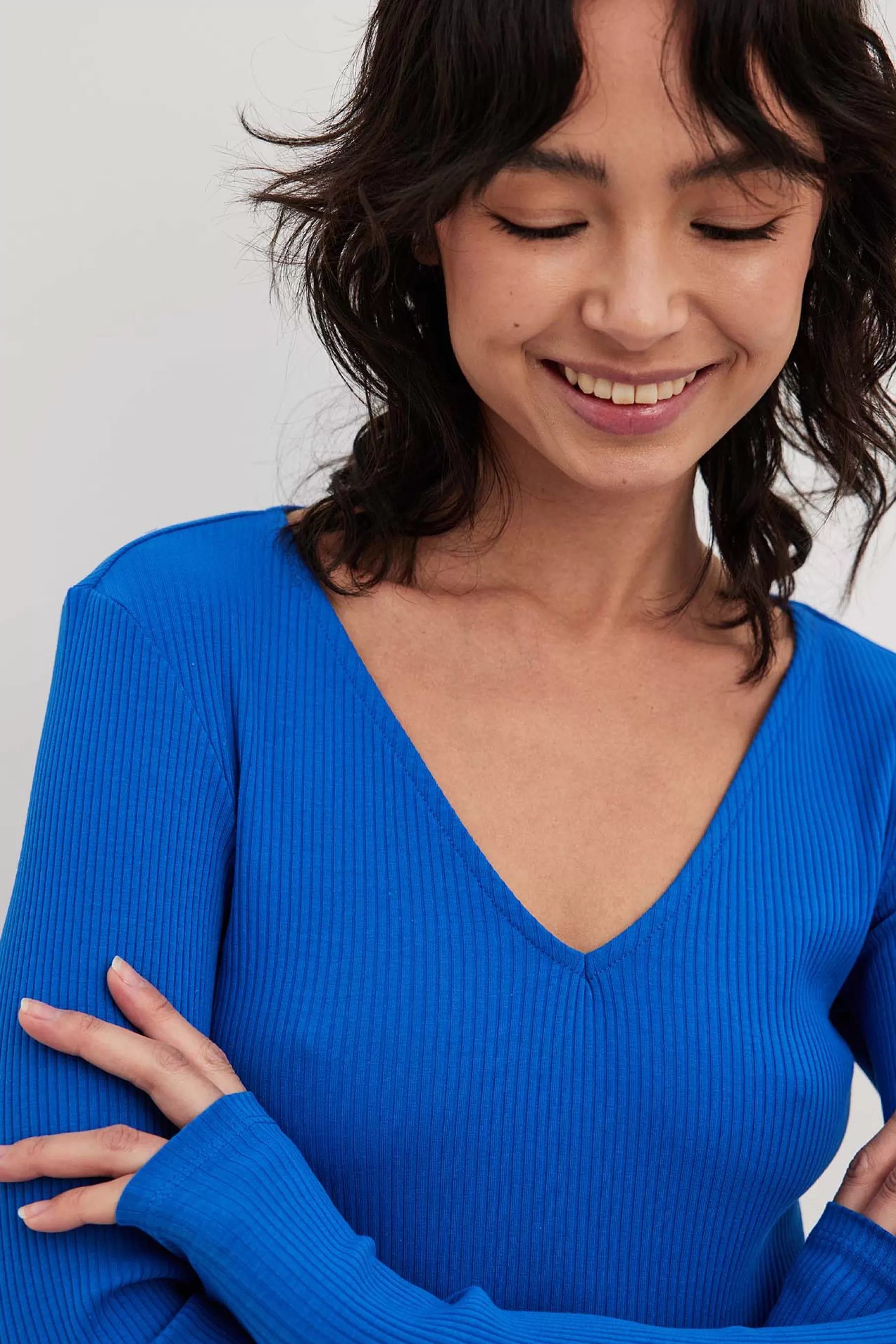 NA-KD V-Neck Ribbed Long Sleeve Top Blue