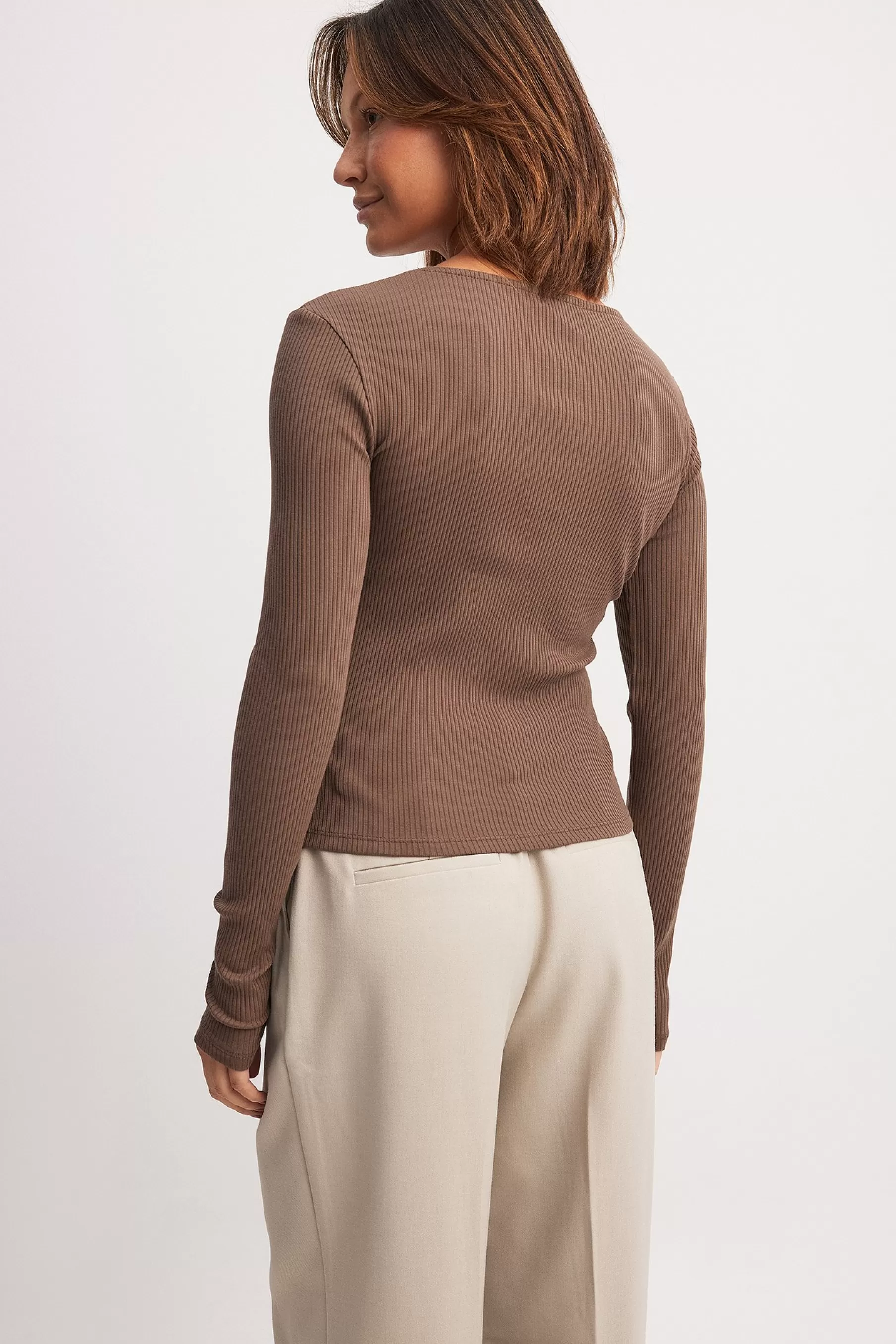 NA-KD V-Neck Ribbed Long Sleeve Top Brown