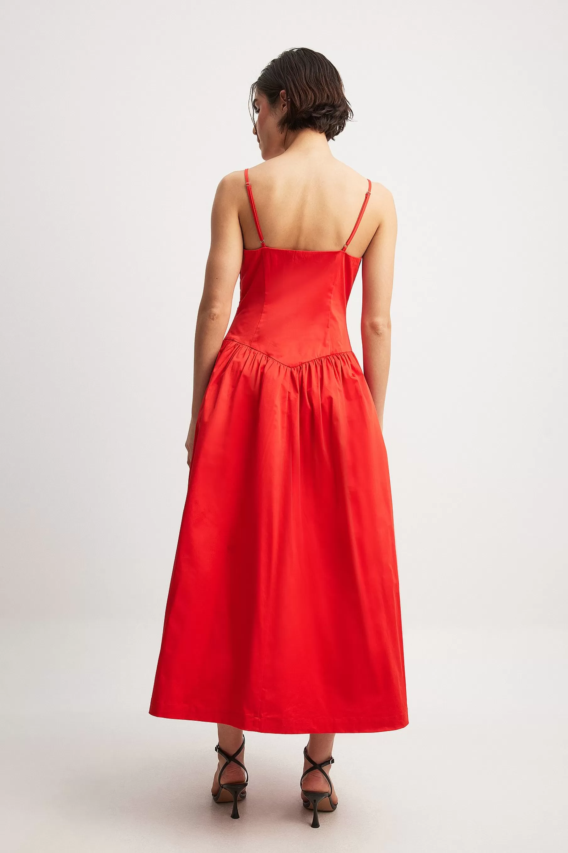 NA-KD Volume Skirt Midi Dress Red